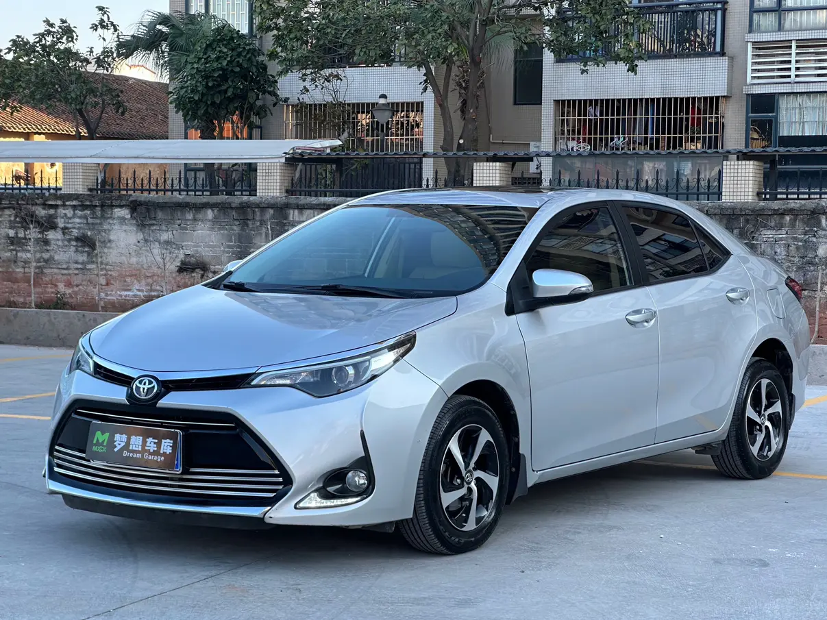 Toyota Levin (Lei Ling)  из Китая