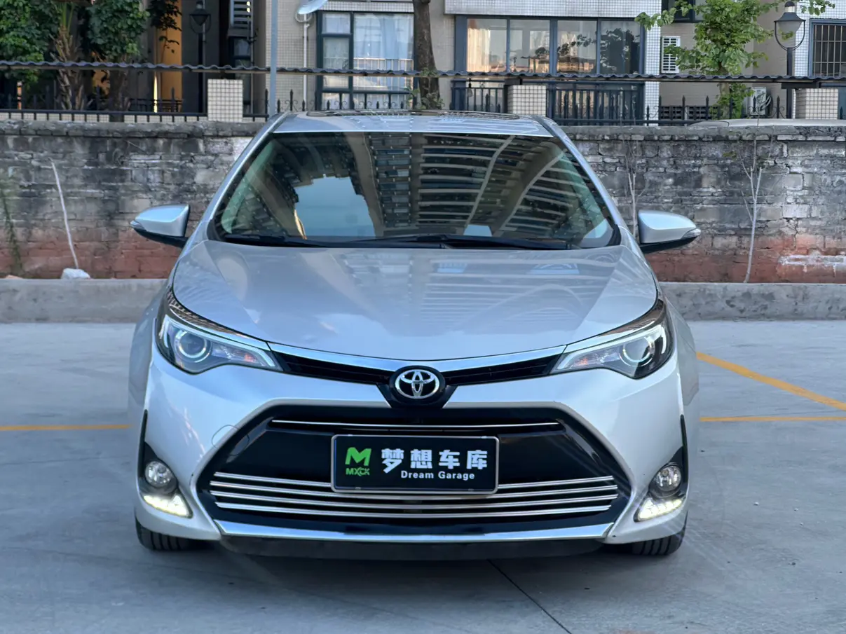 Toyota Levin (Lei Ling)  из Китая