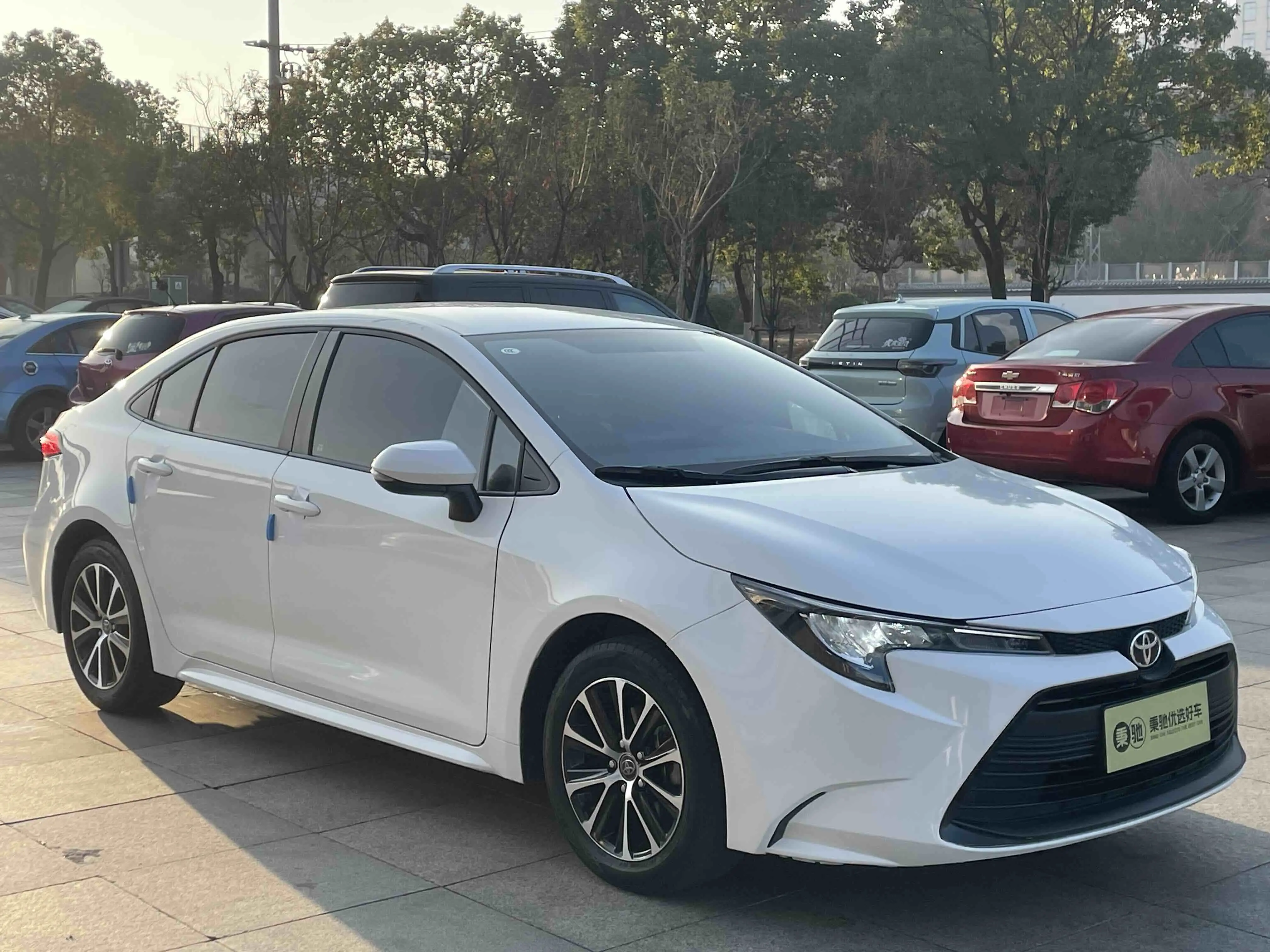 Toyota Levin (Lei Ling)  из Китая