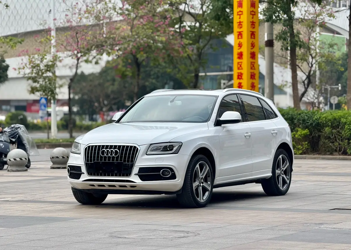 Audi Q5  из Китая