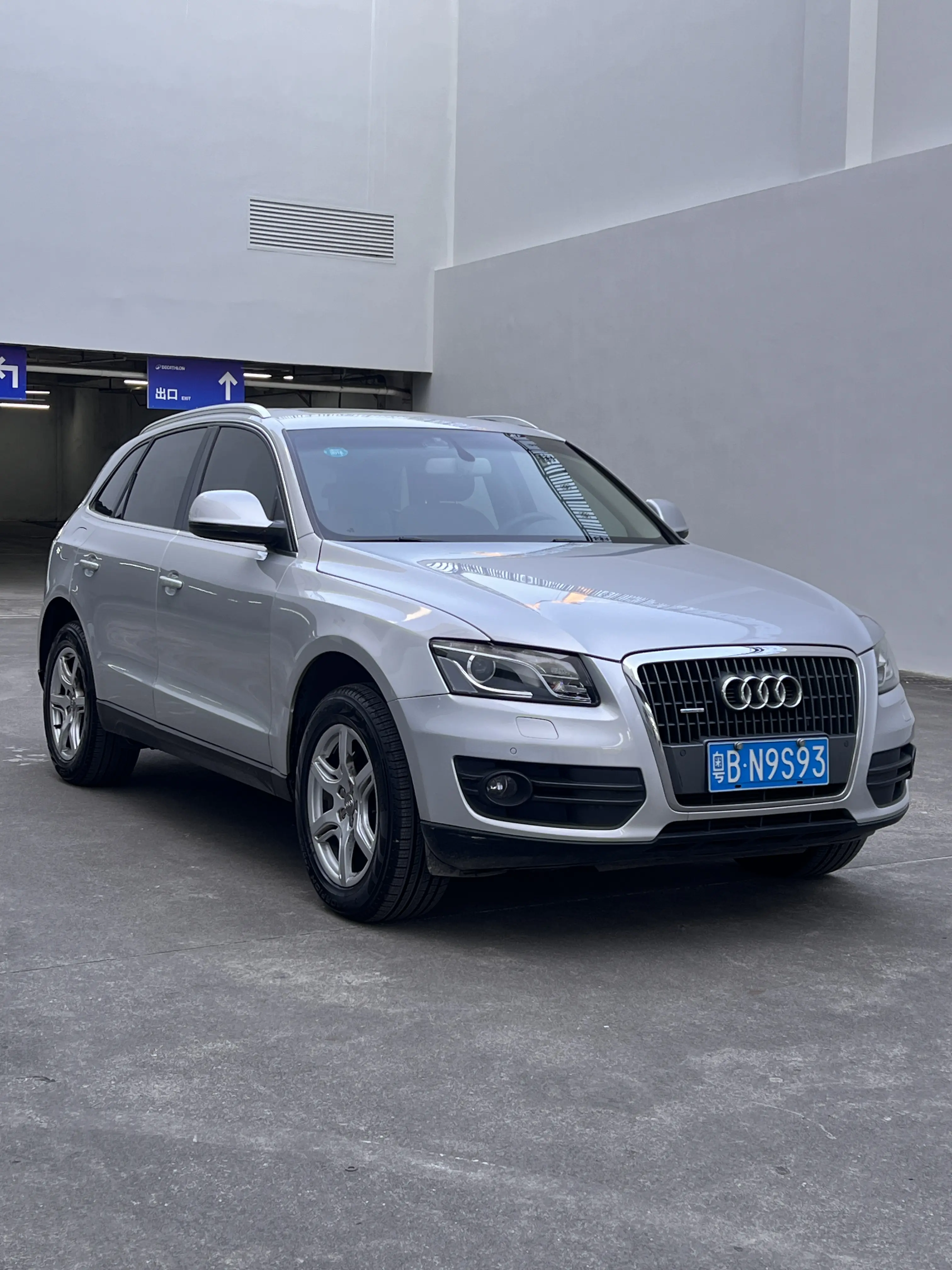 Audi Q5  из Китая