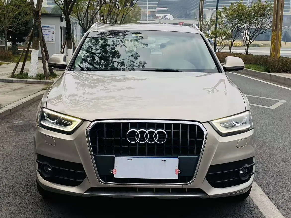 Audi Q3  из Китая