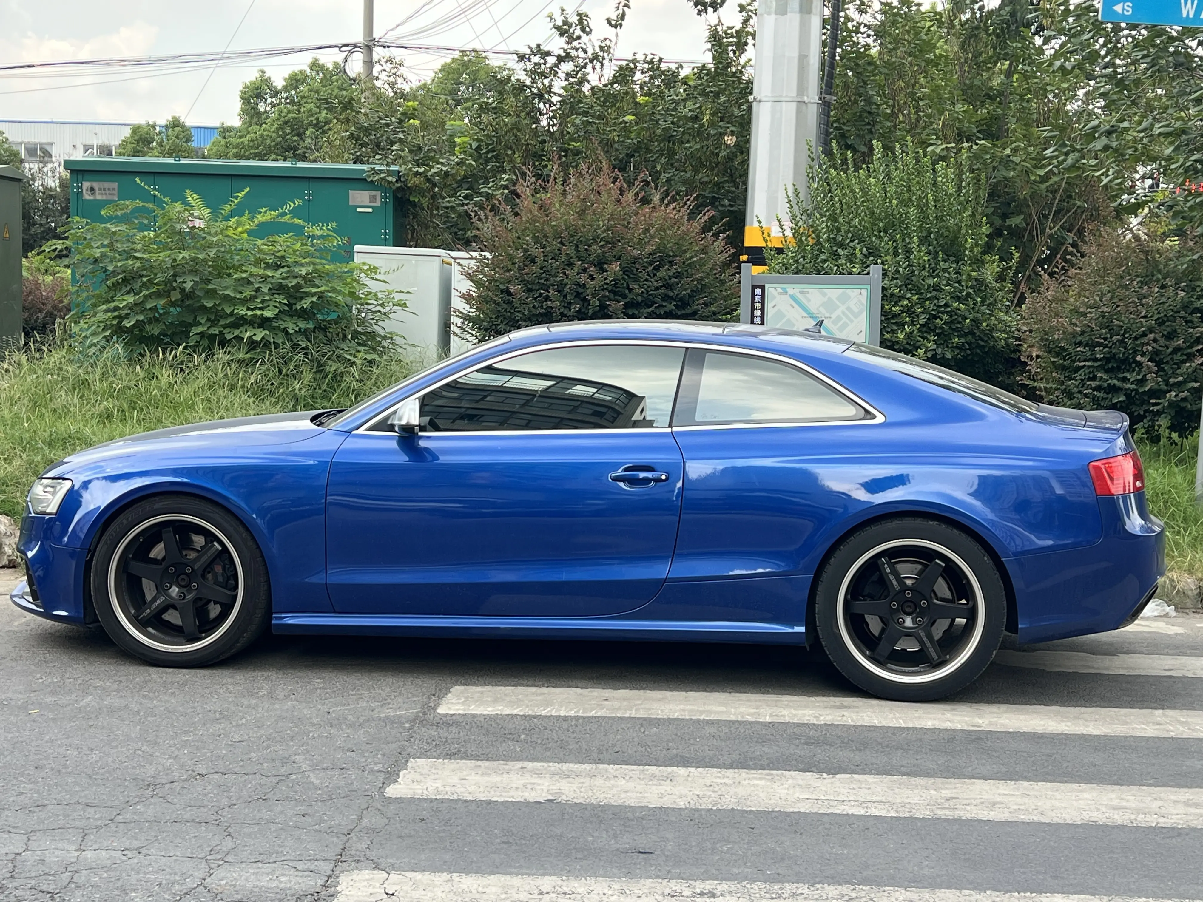 Audi RS 5  из Китая
