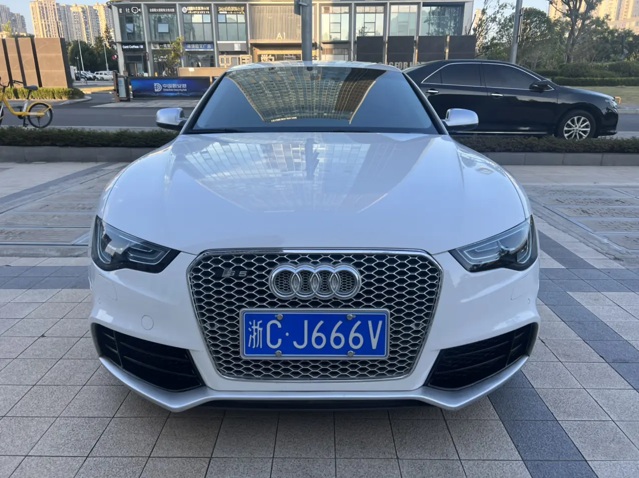 Audi S5  из Китая
