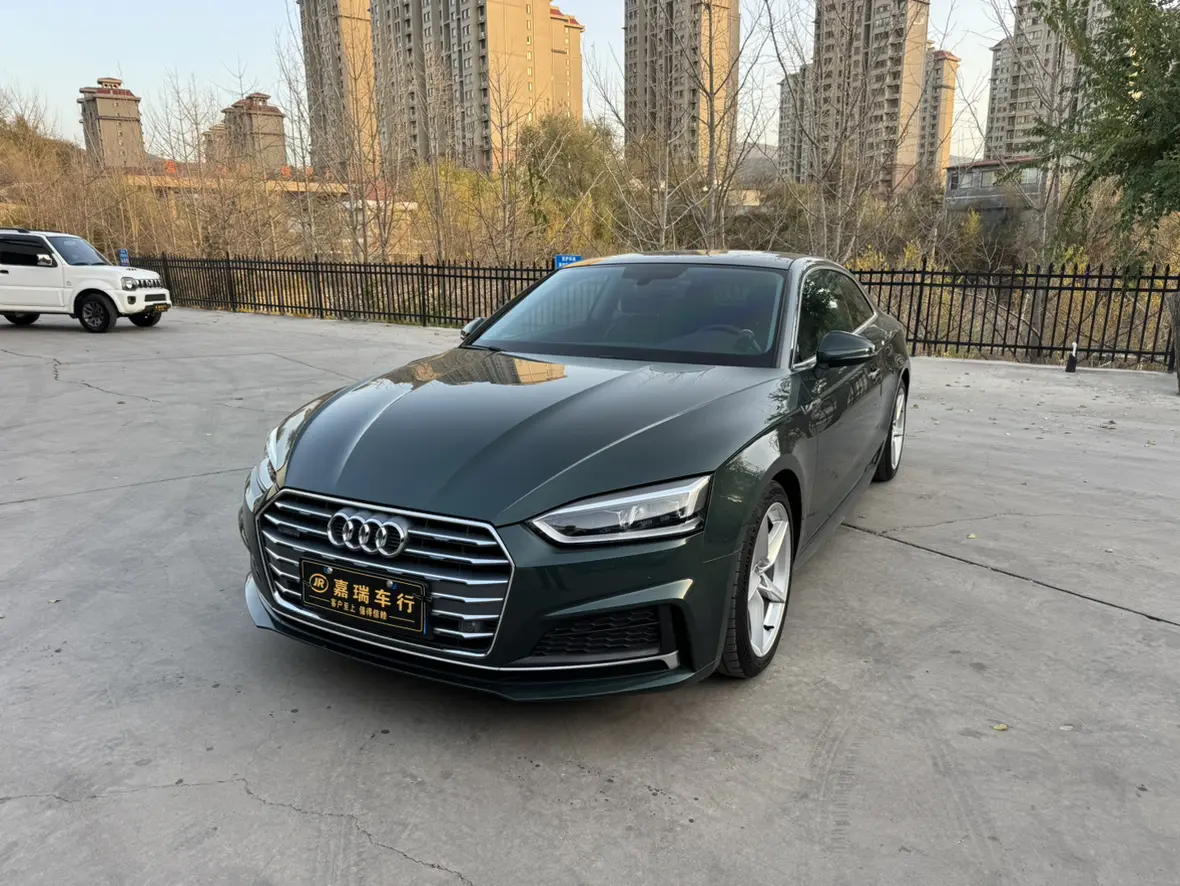 Audi A5  из Китая