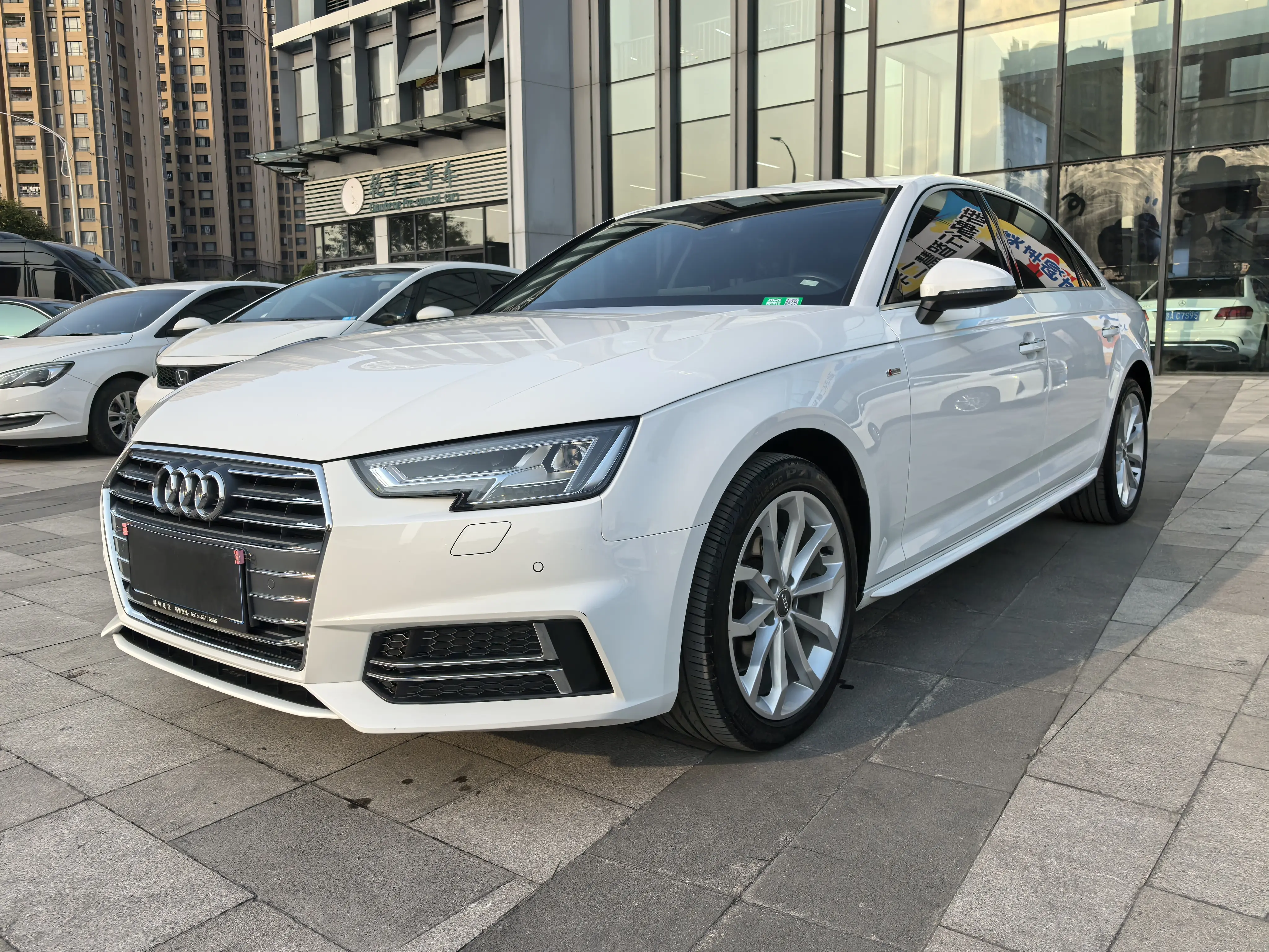 Audi A4L  из Китая