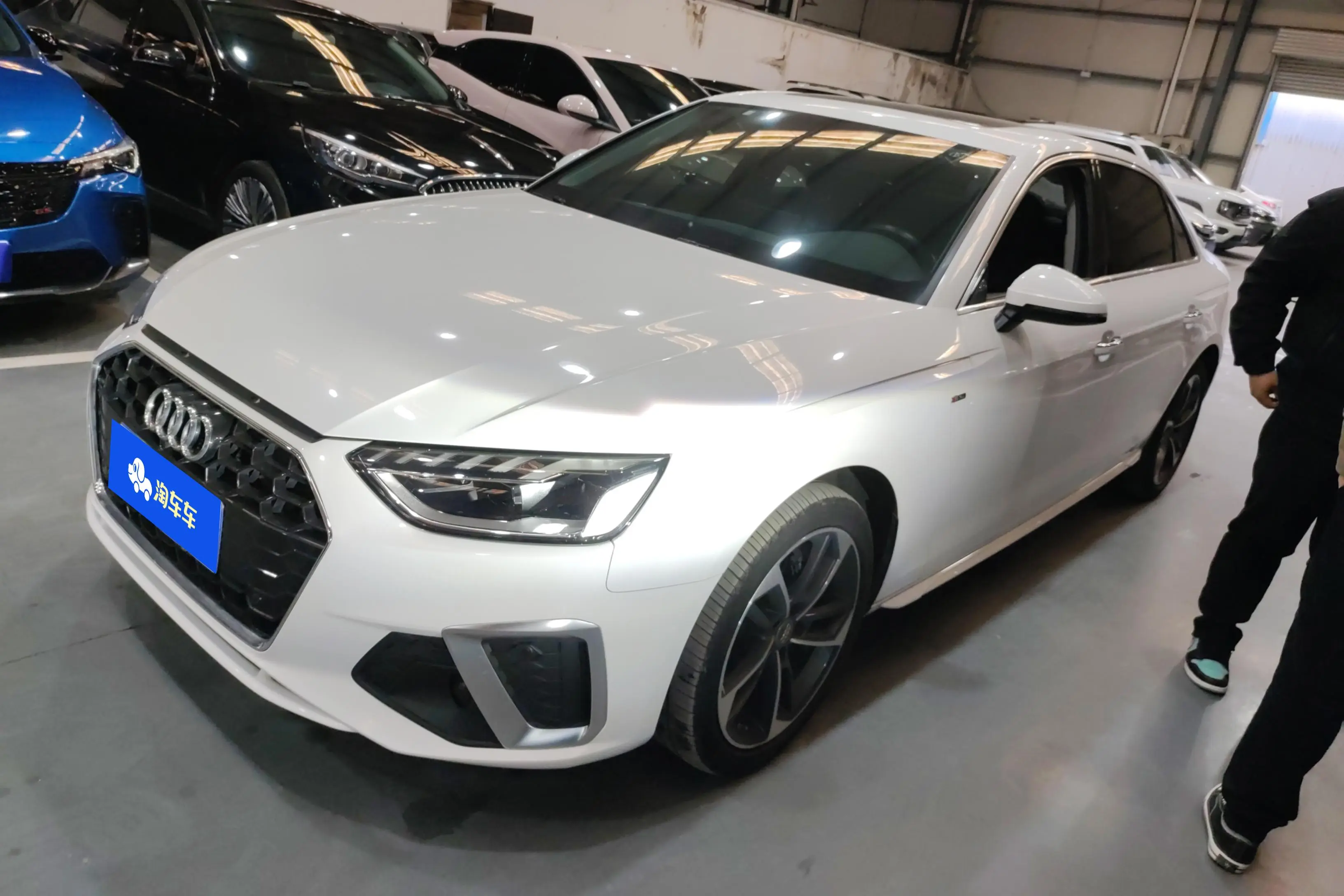 Audi A4L