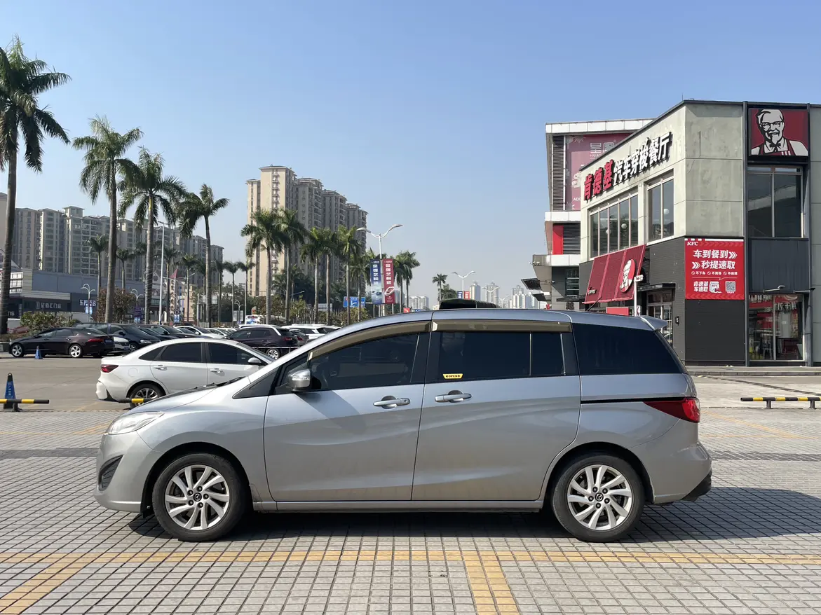 Mazda 5  из Китая