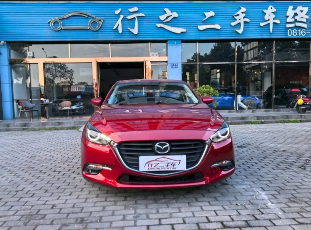 Mazda Axela (Mazda3)  из Китая