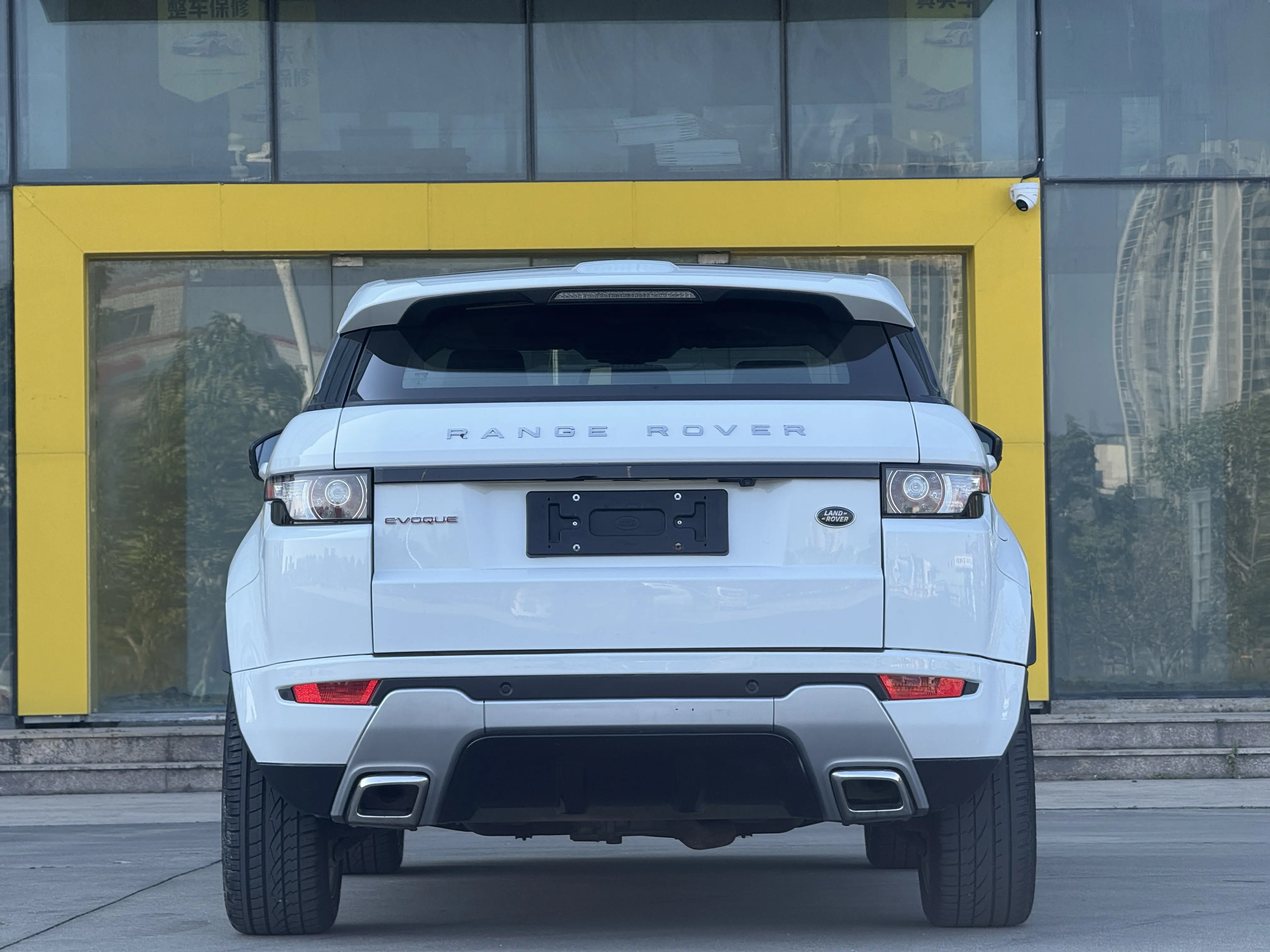 Land Rover Range Rover Evoque  из Китая
