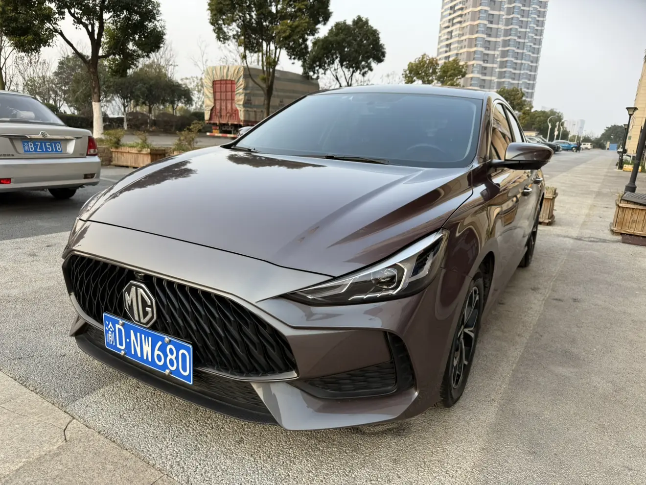 MG 5  из Китая