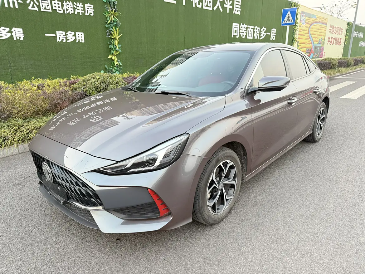 MG 5  из Китая