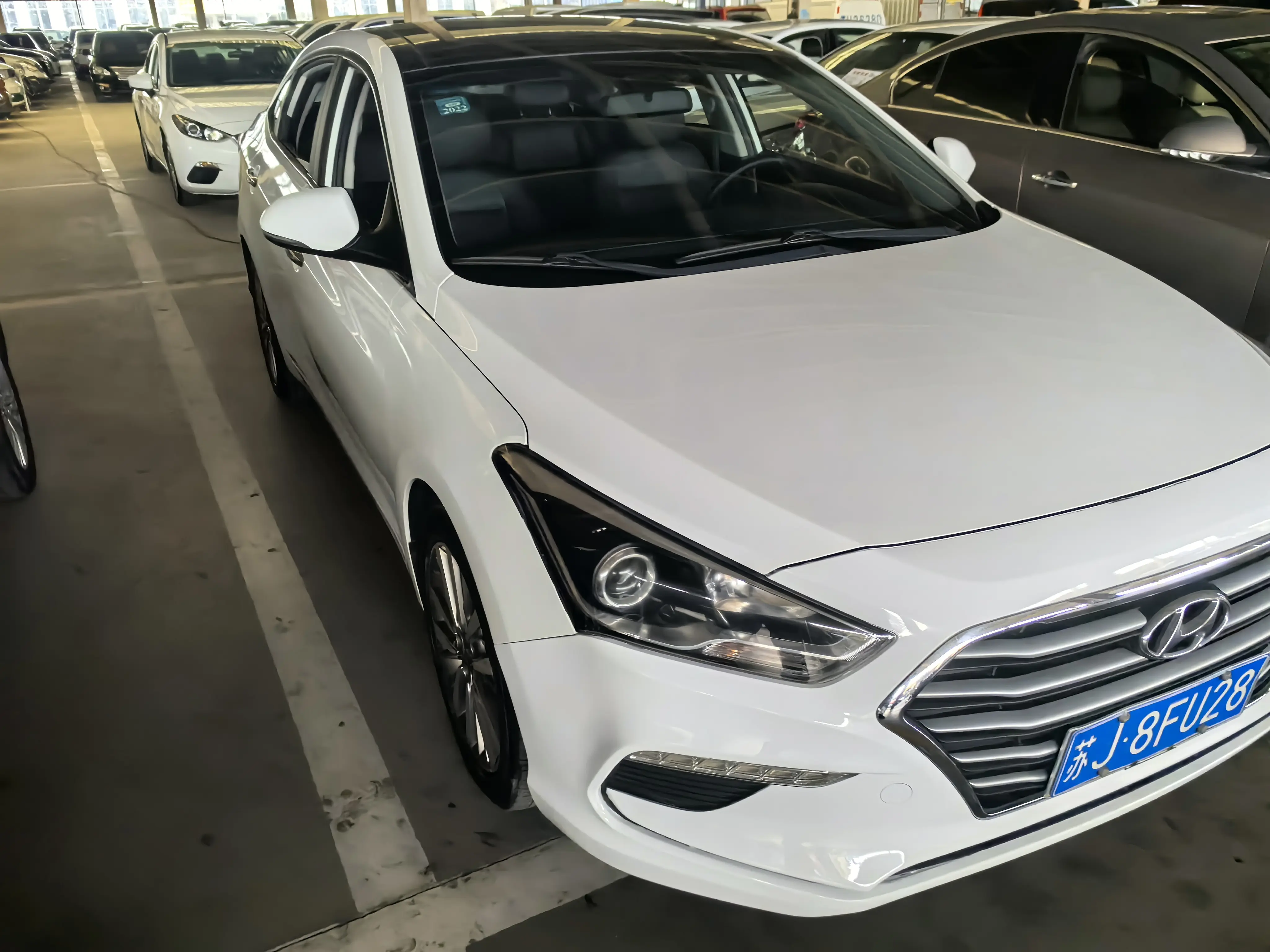 Hyundai Famous pictures  из Китая