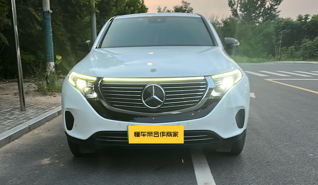Mercedes-Benz EQC  из Китая
