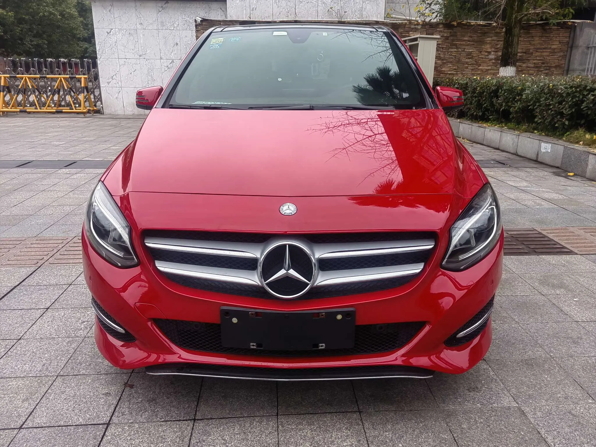 Mercedes-Benz Mercedes Benz B Class  из Китая
