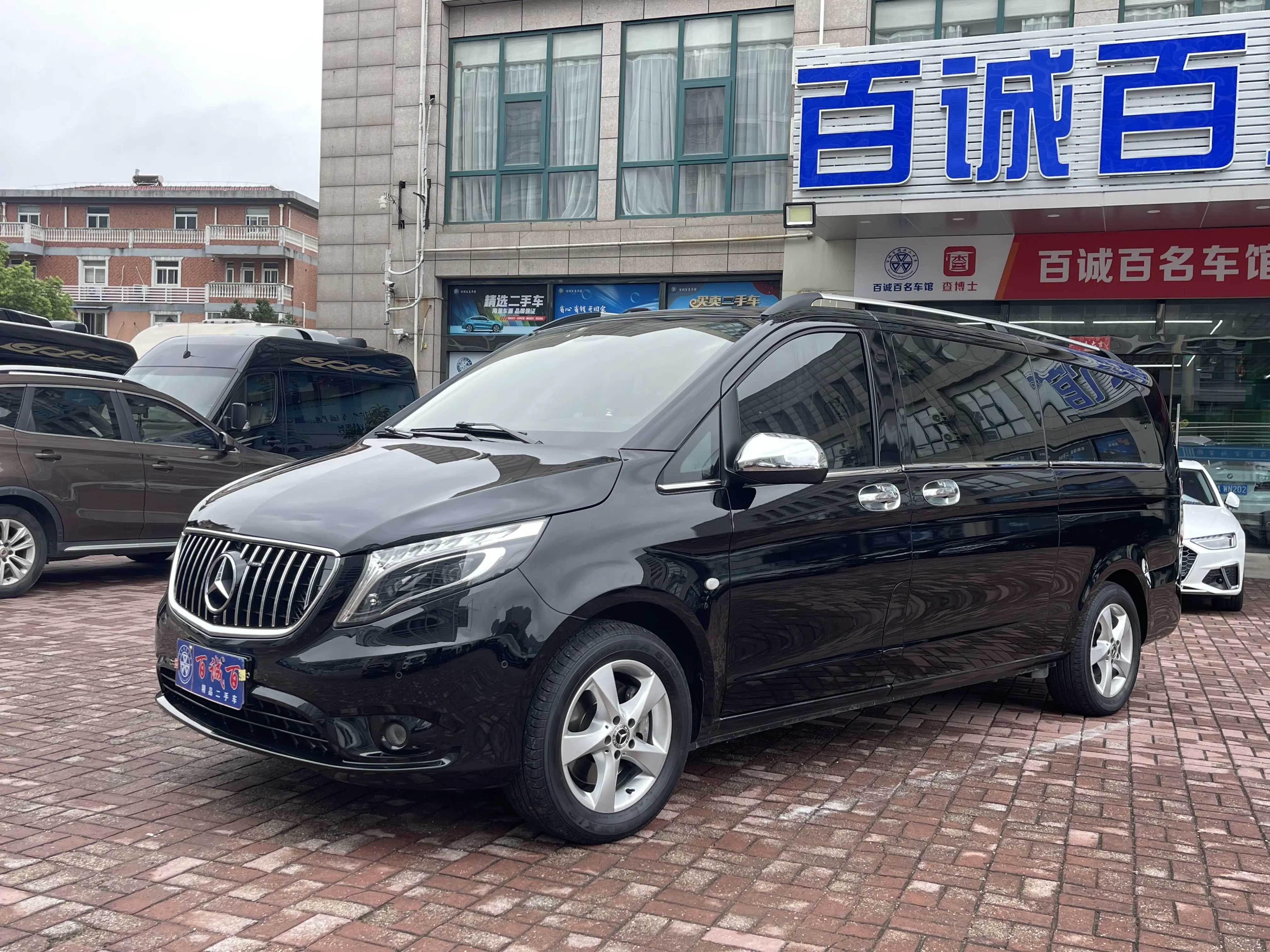 Mercedes-Benz Vito  из Китая