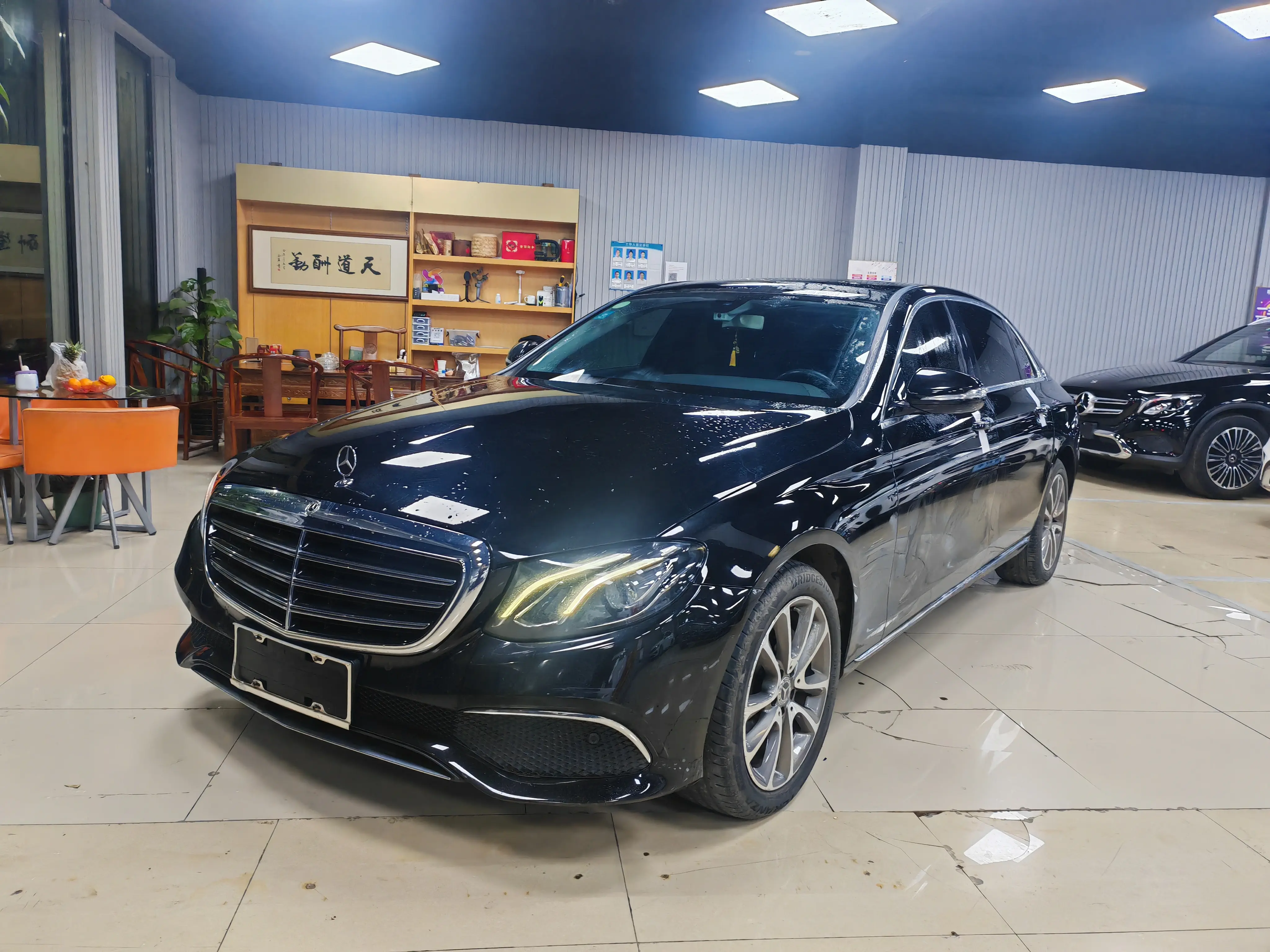 Mercedes-Benz E-Class  из Китая