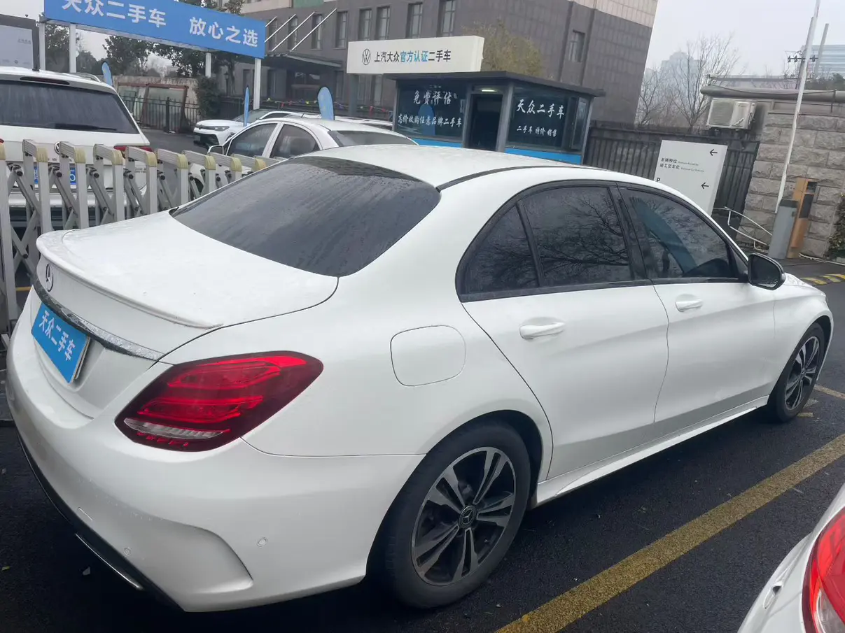 Mercedes-Benz Mercedes Benz C Class  из Китая