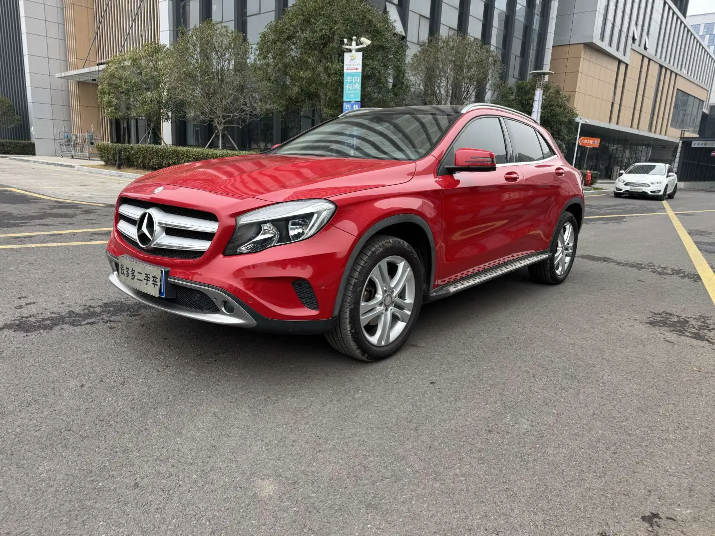 Mercedes-Benz GLA  из Китая