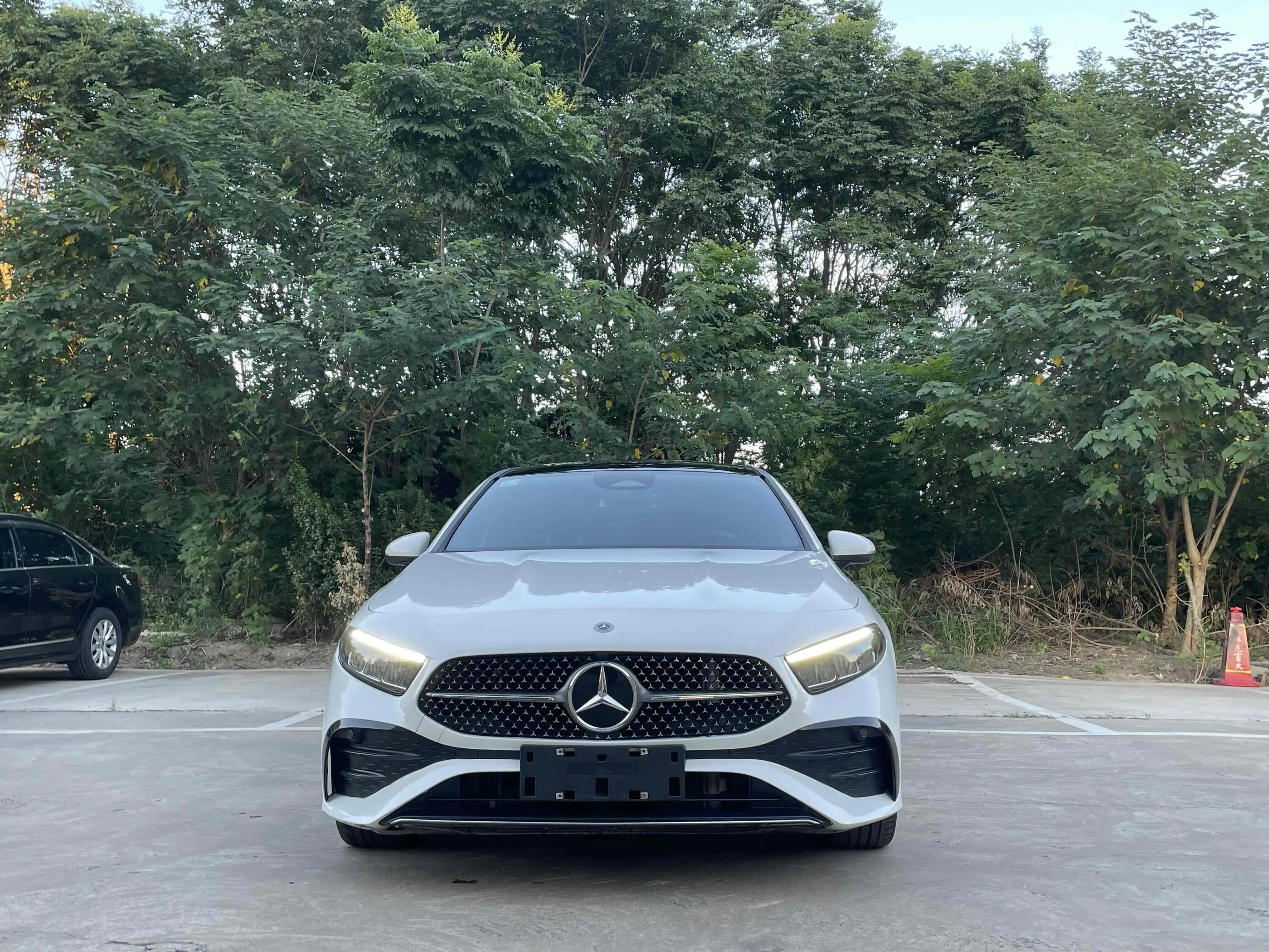 Mercedes-Benz Mercedes Benz A Class  из Китая