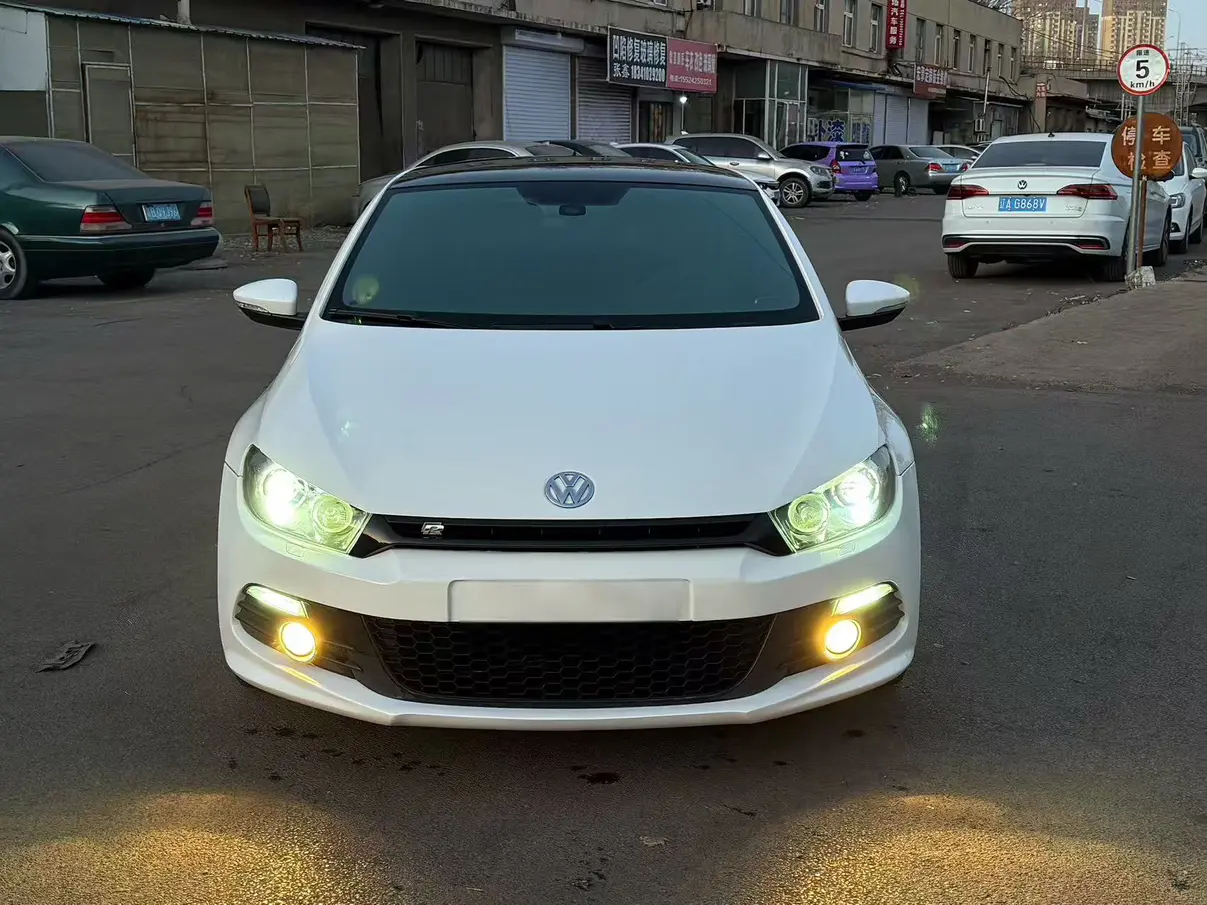 Volkswagen Scirocco  из Китая