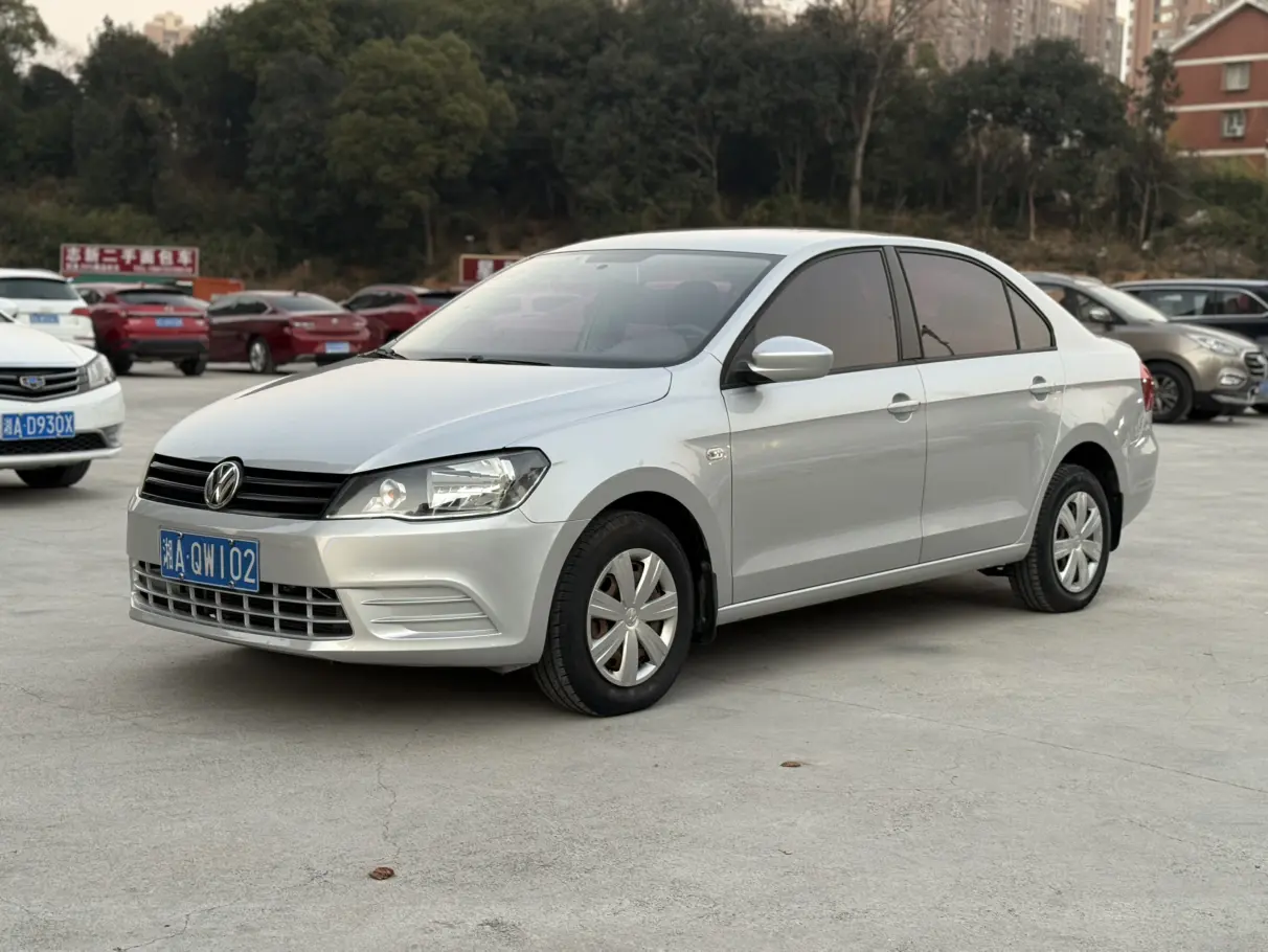 Volkswagen Jetta  из Китая