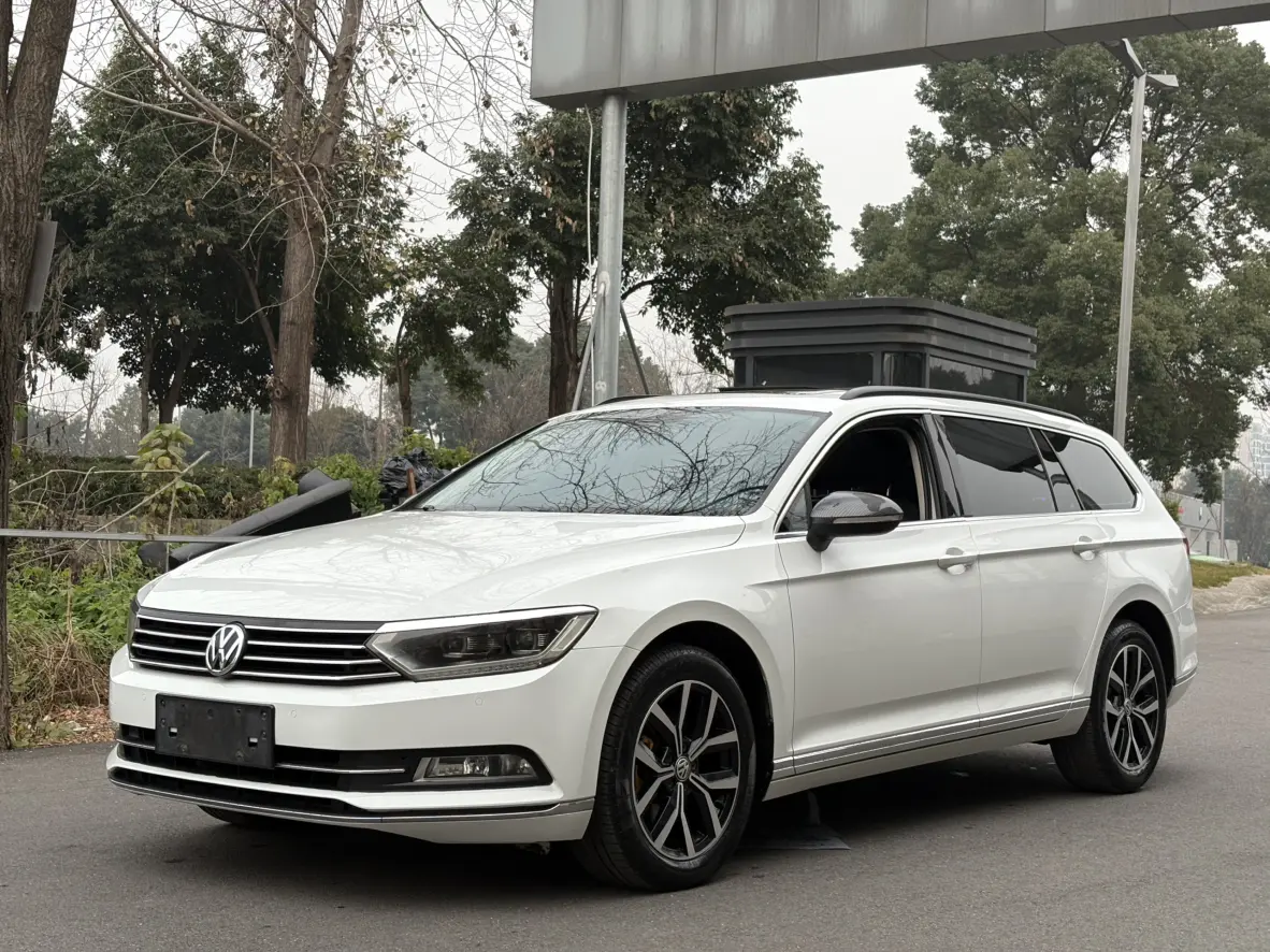 Volkswagen Wei Lan  из Китая