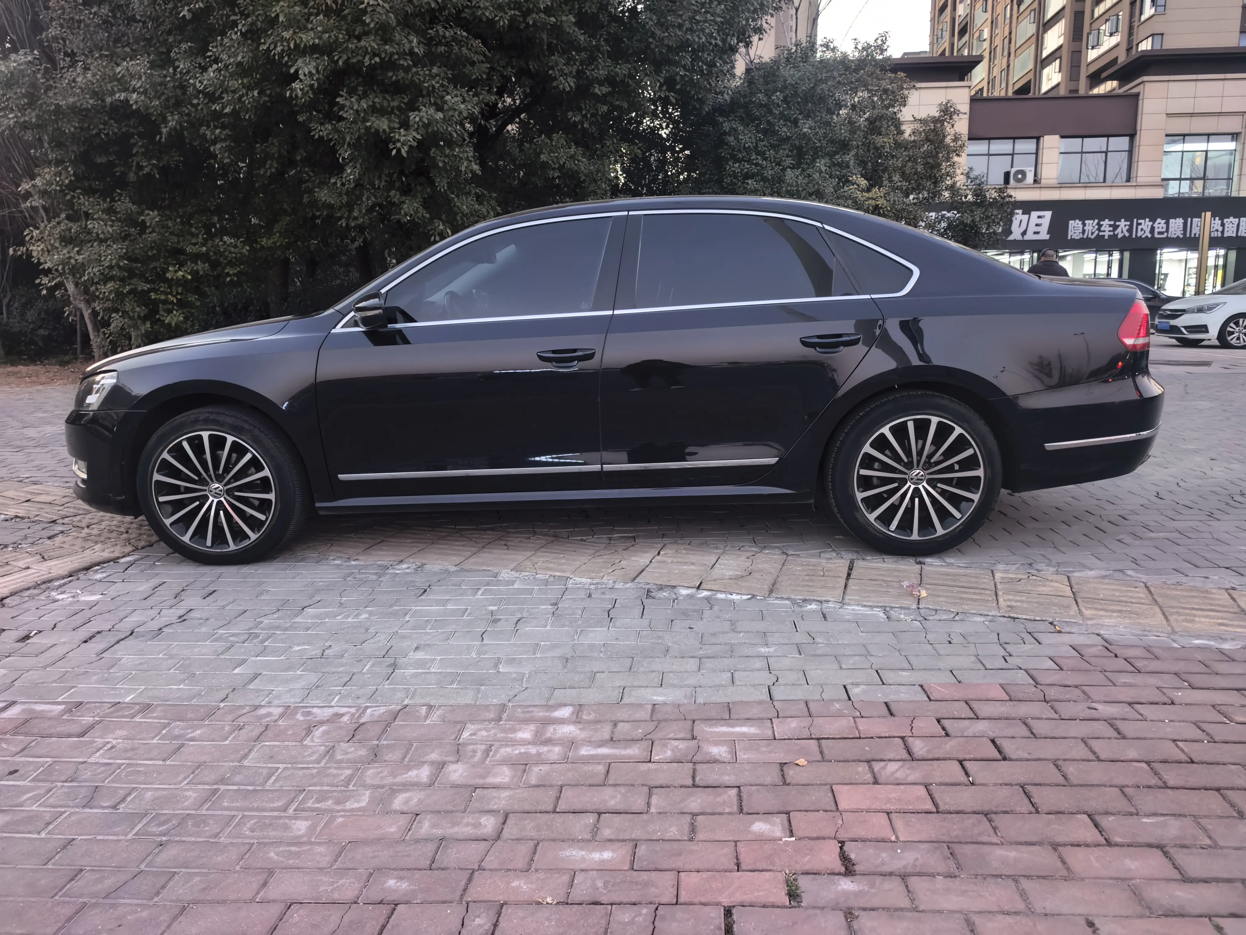 Volkswagen Passat  из Китая