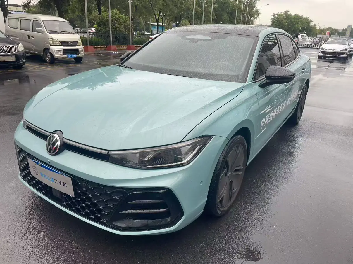 Volkswagen Passat  из Китая