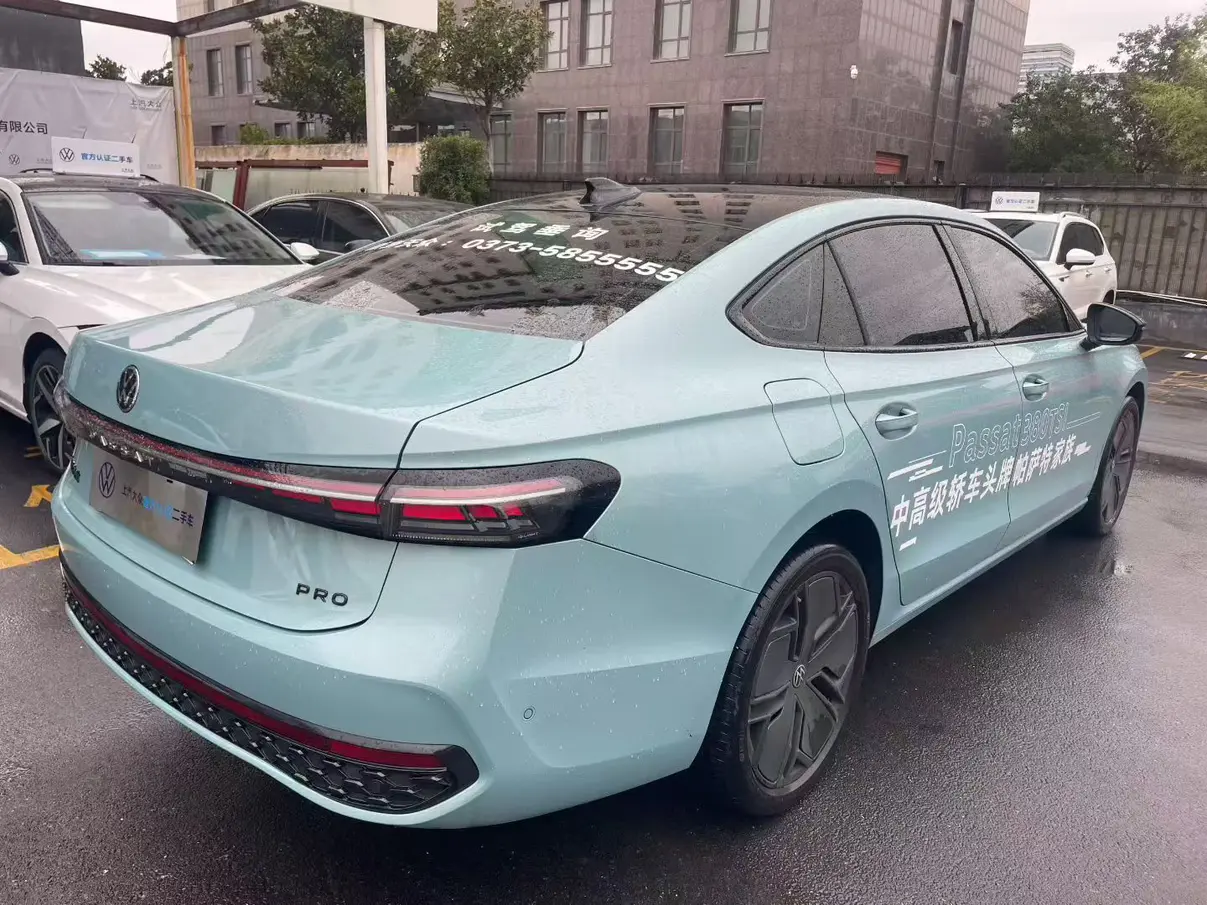 Volkswagen Passat  из Китая