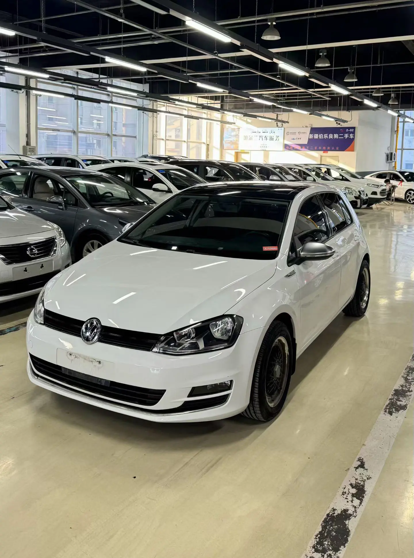 Volkswagen Golf  из Китая