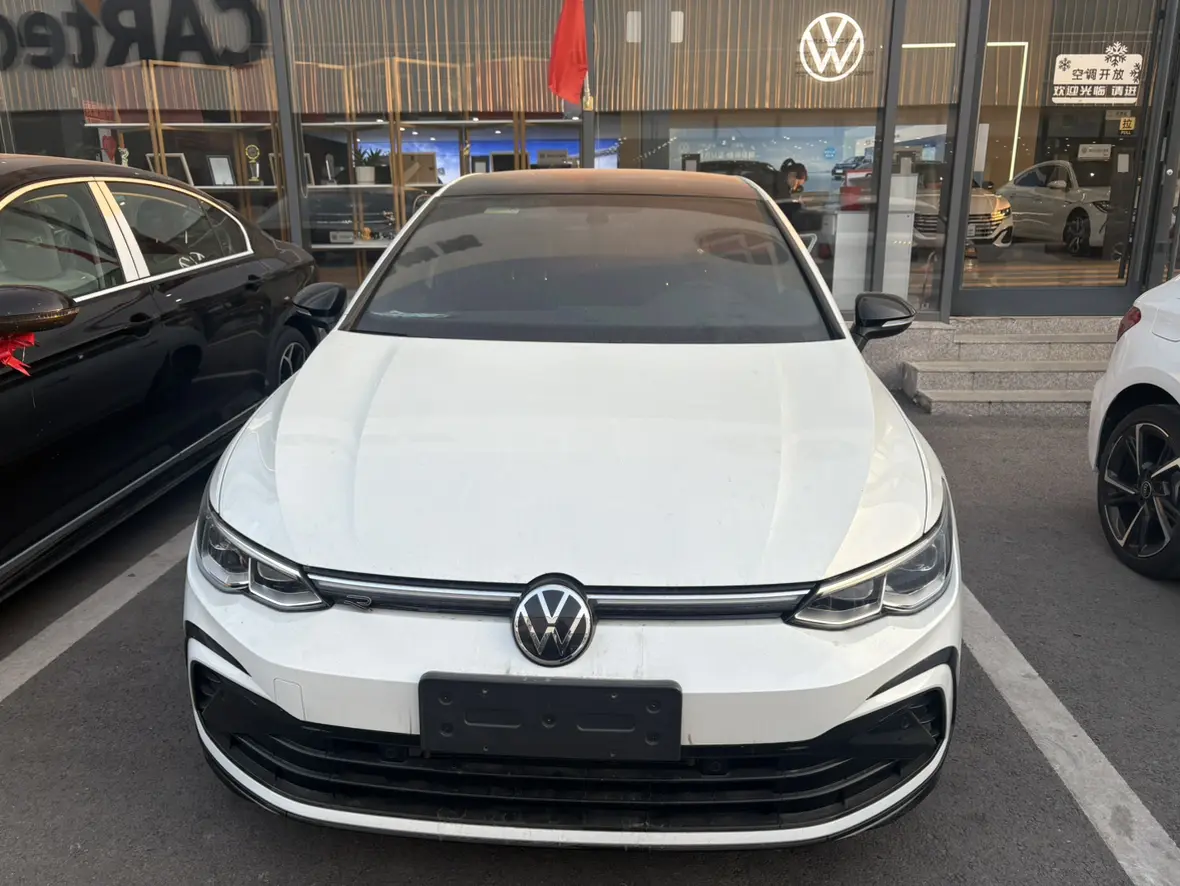 Volkswagen Golf  из Китая