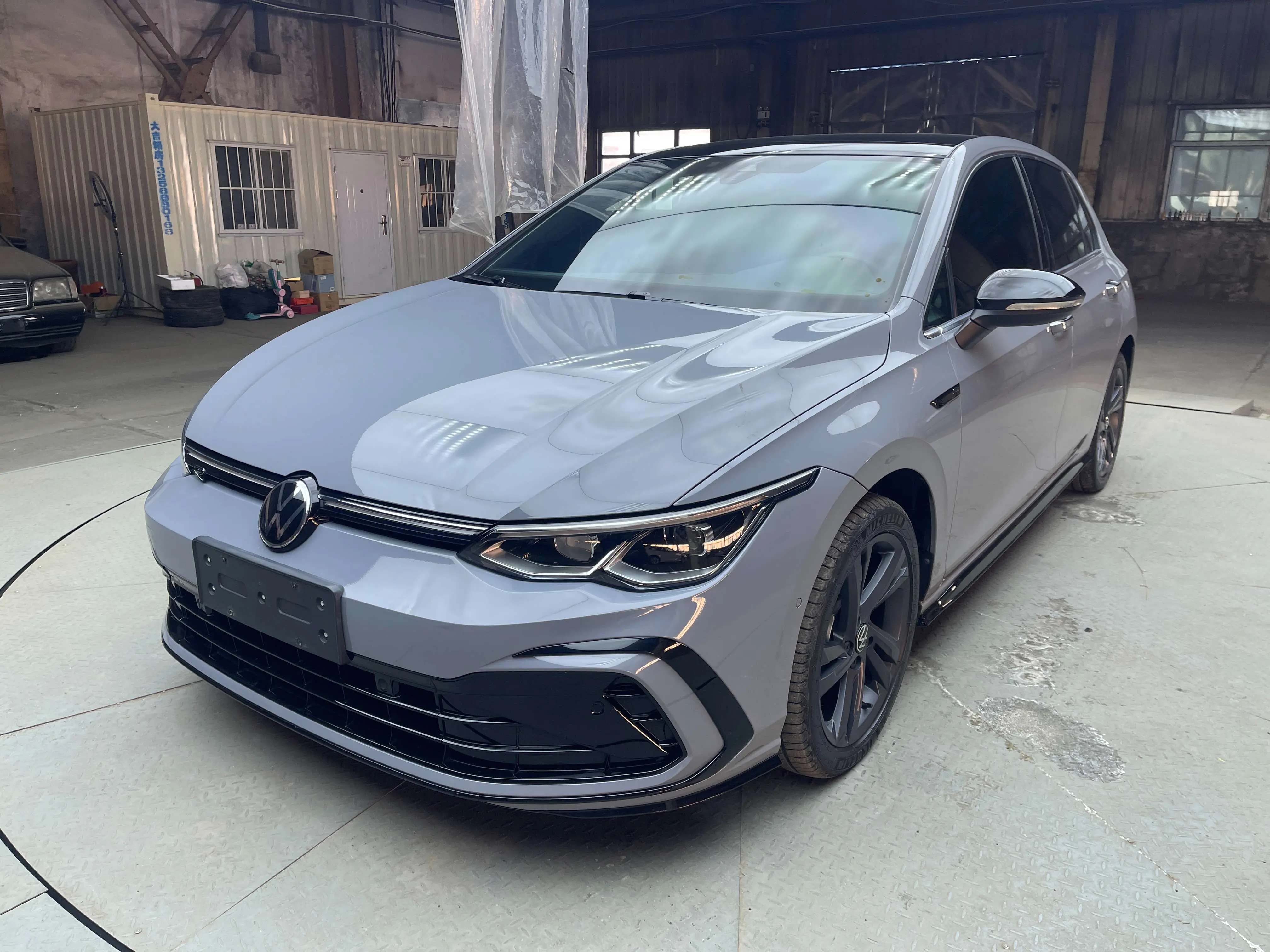 Volkswagen Golf  из Китая