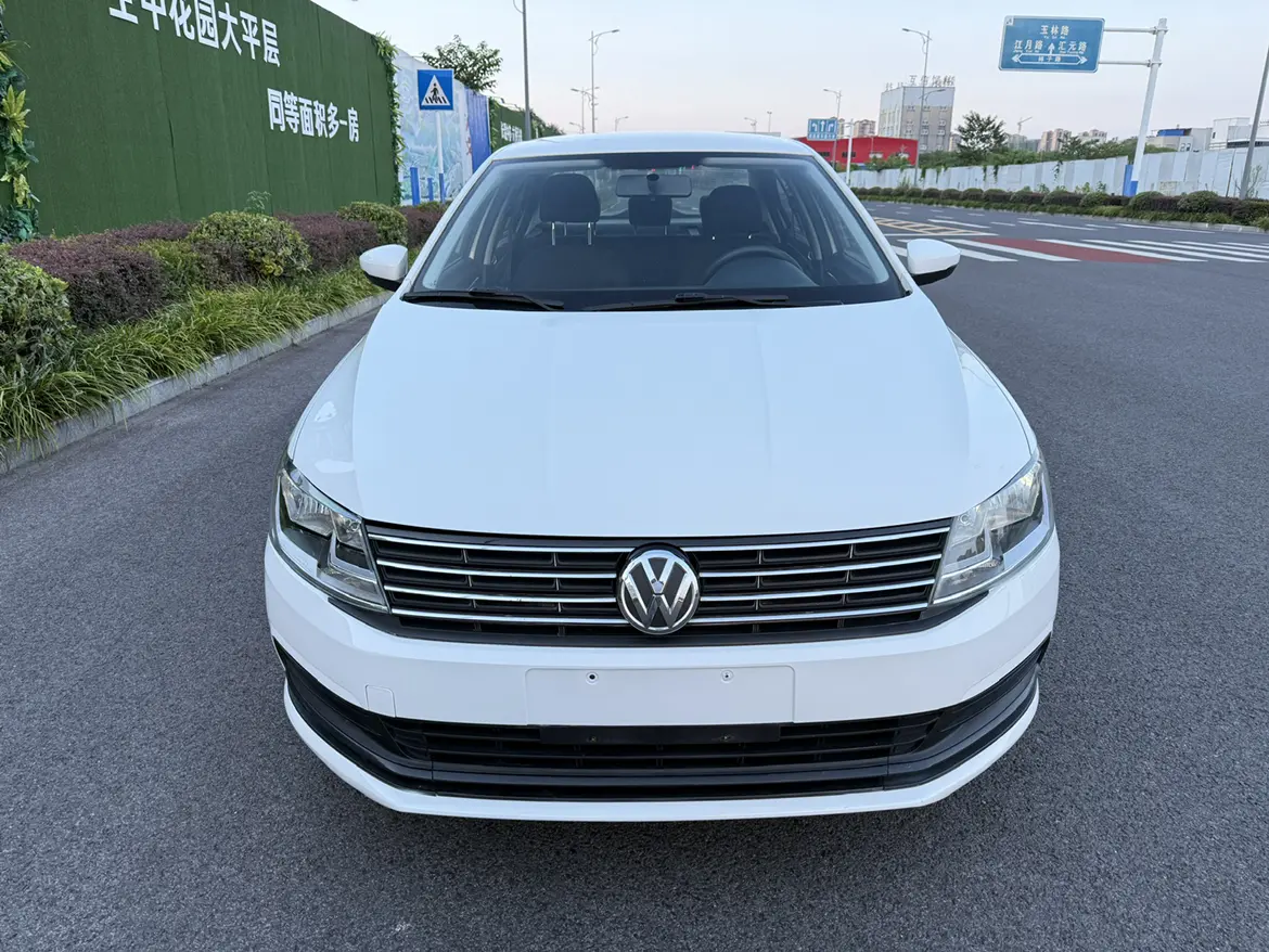 Volkswagen Lavida  из Китая