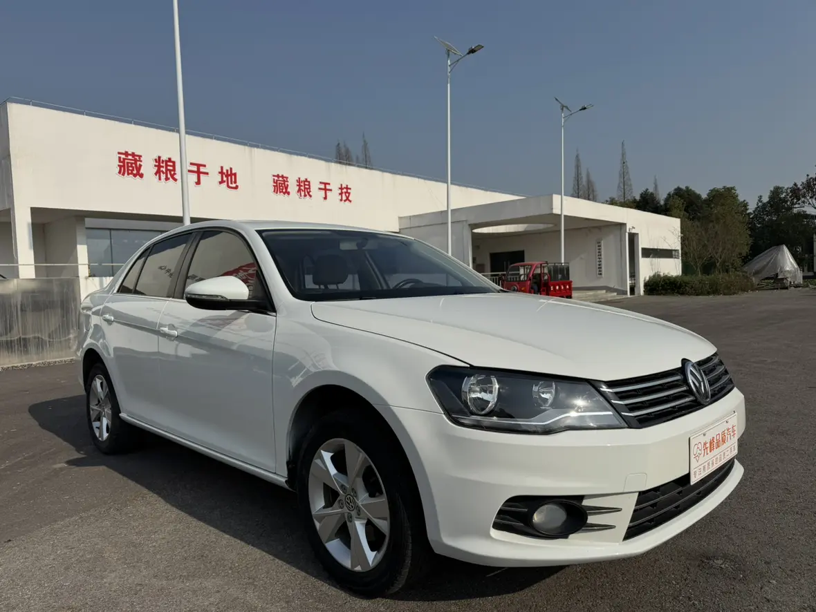 Volkswagen Bora  из Китая