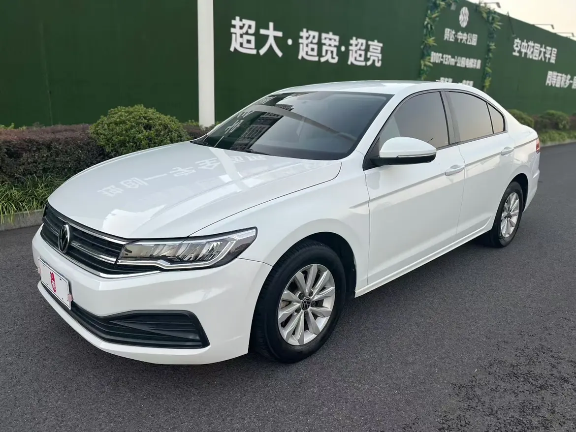 Volkswagen Bora  из Китая