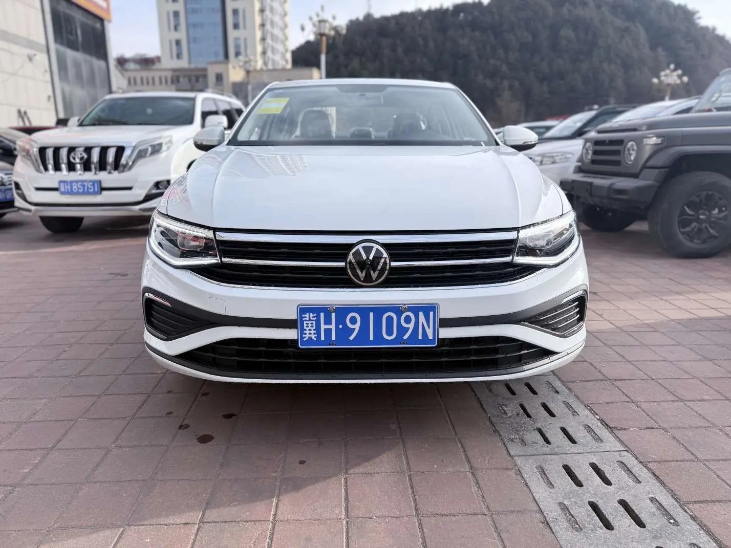 Volkswagen Bora  из Китая