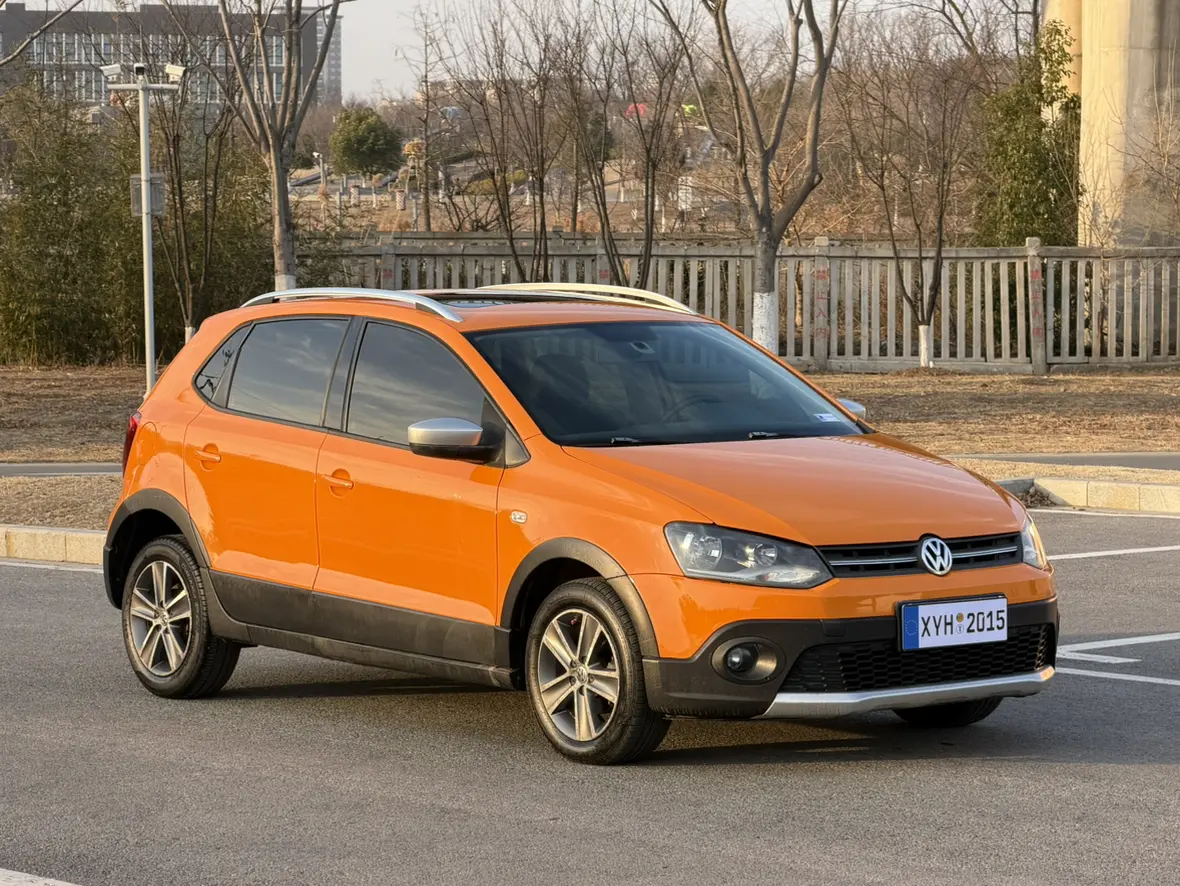 Volkswagen Polo  из Китая