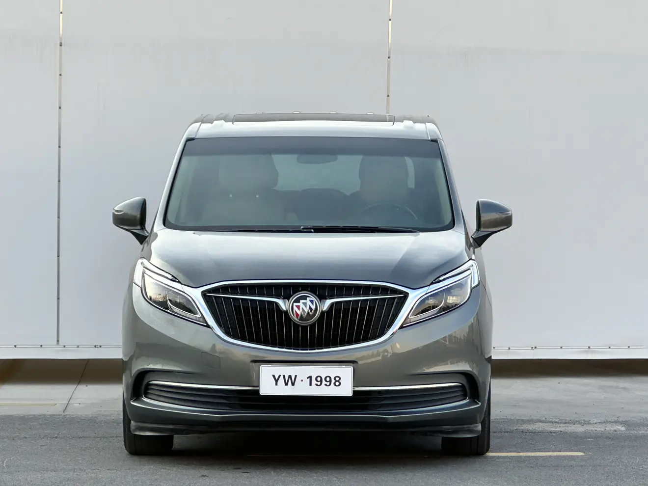Buick GL8  из Китая