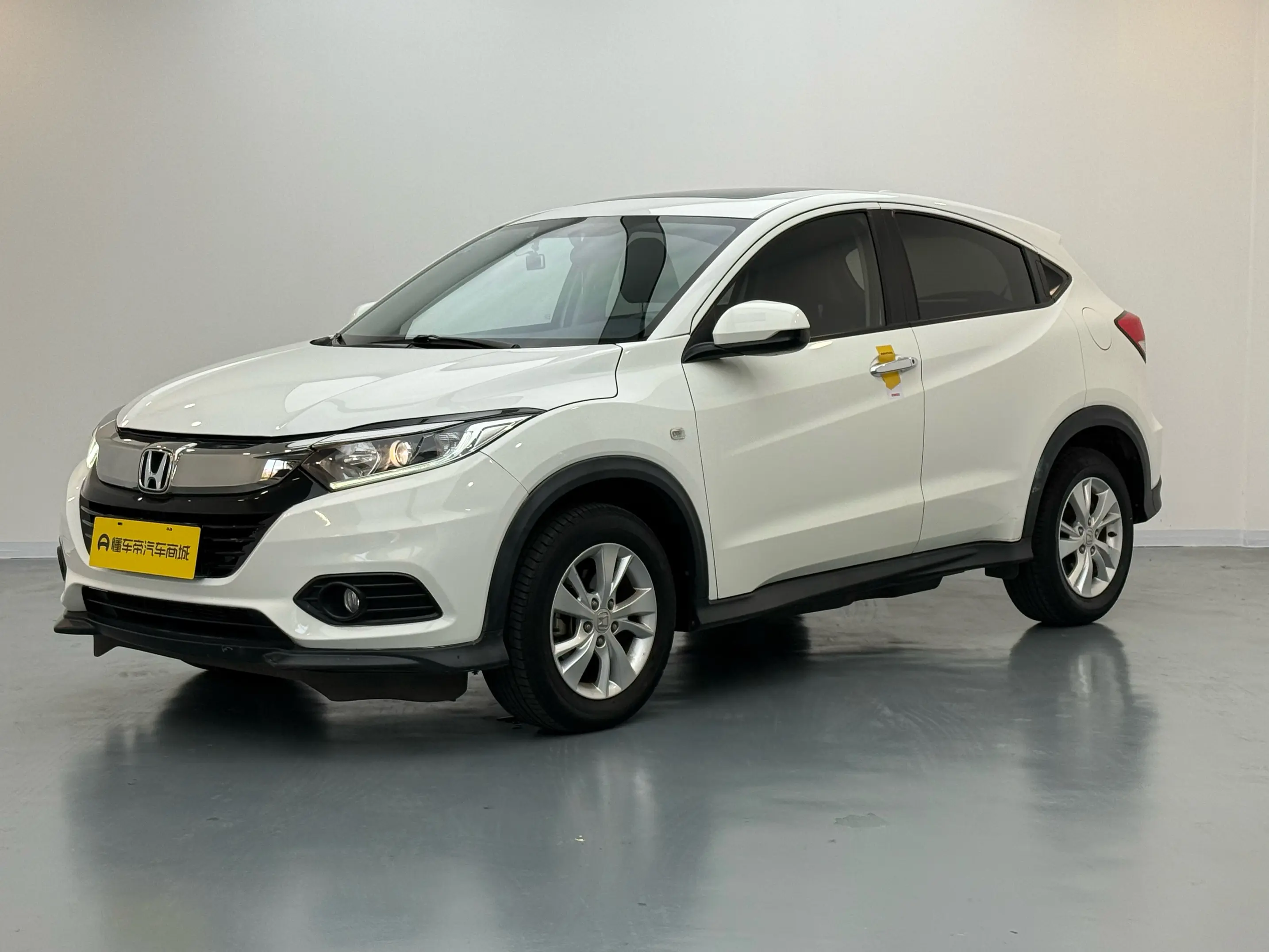 Honda Vezel (Binzhi)  из Китая