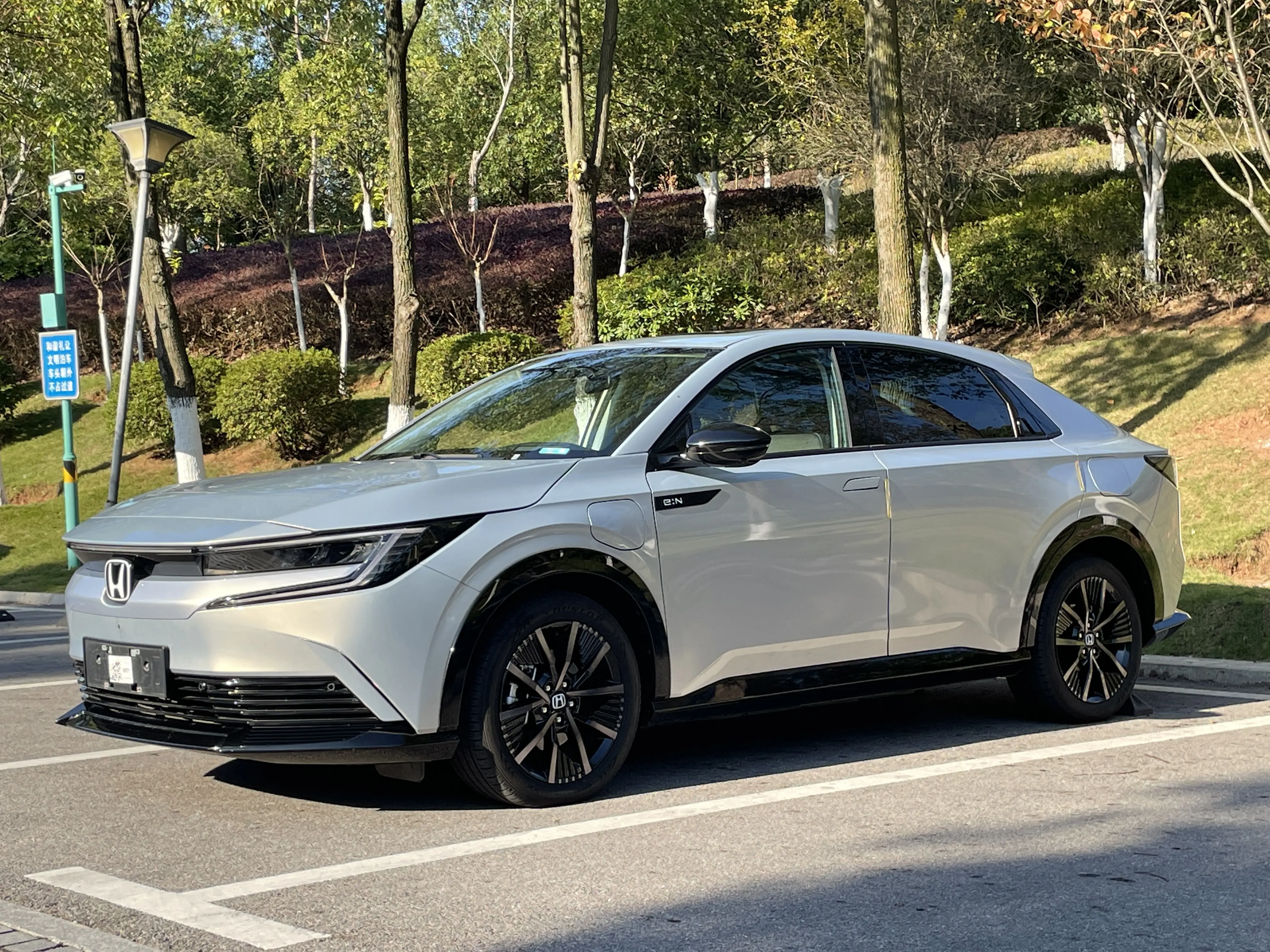 Honda E:NP2 Ji Pai 2  из Китая