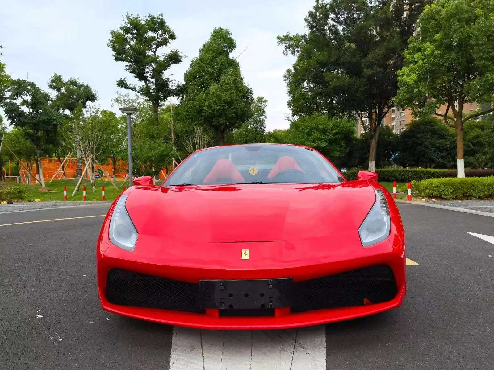 Ferrari 488  из Китая