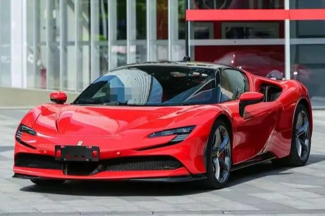 Ferrari SF90  из Китая