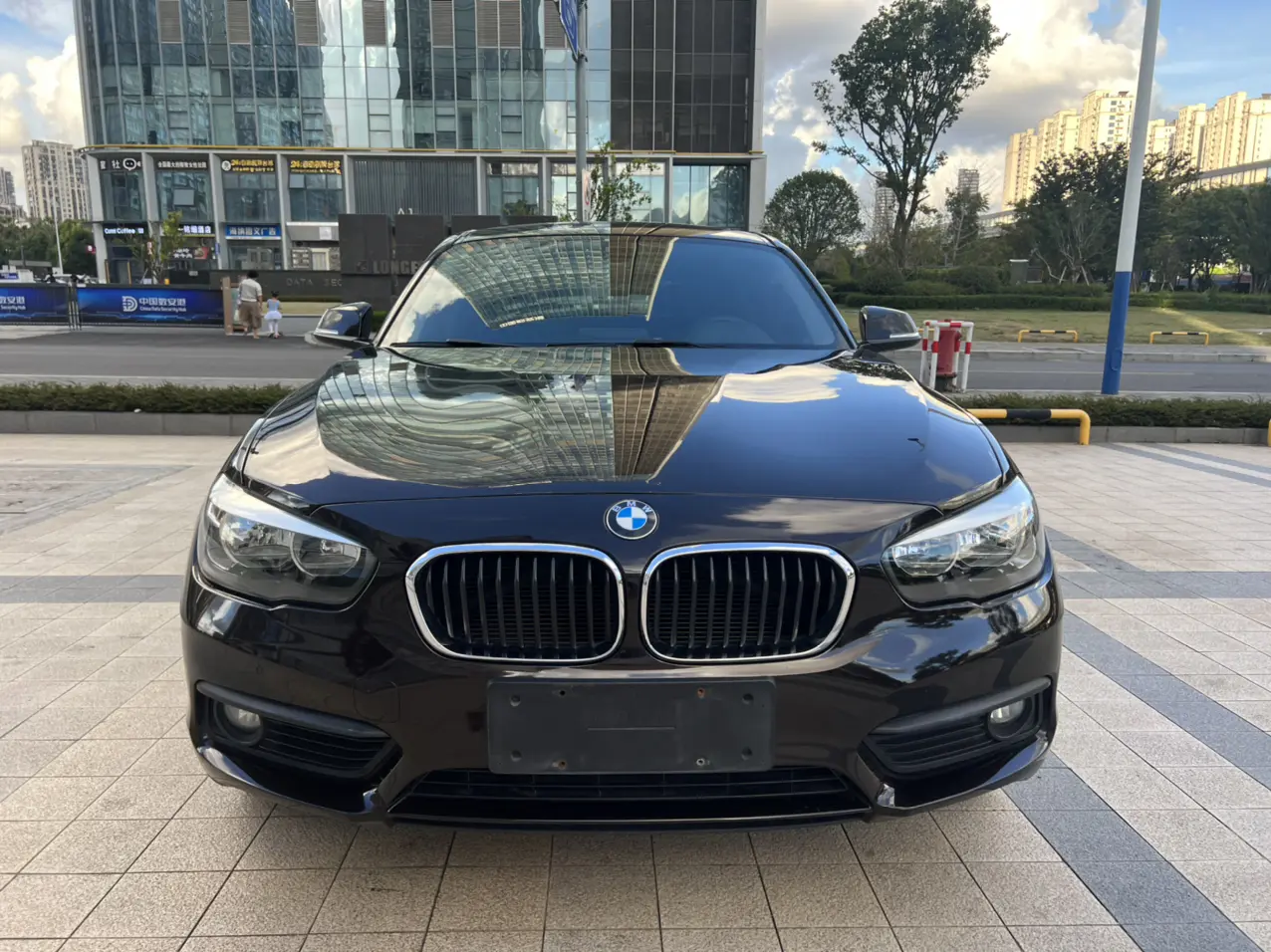 BMW 1 Series  из Китая