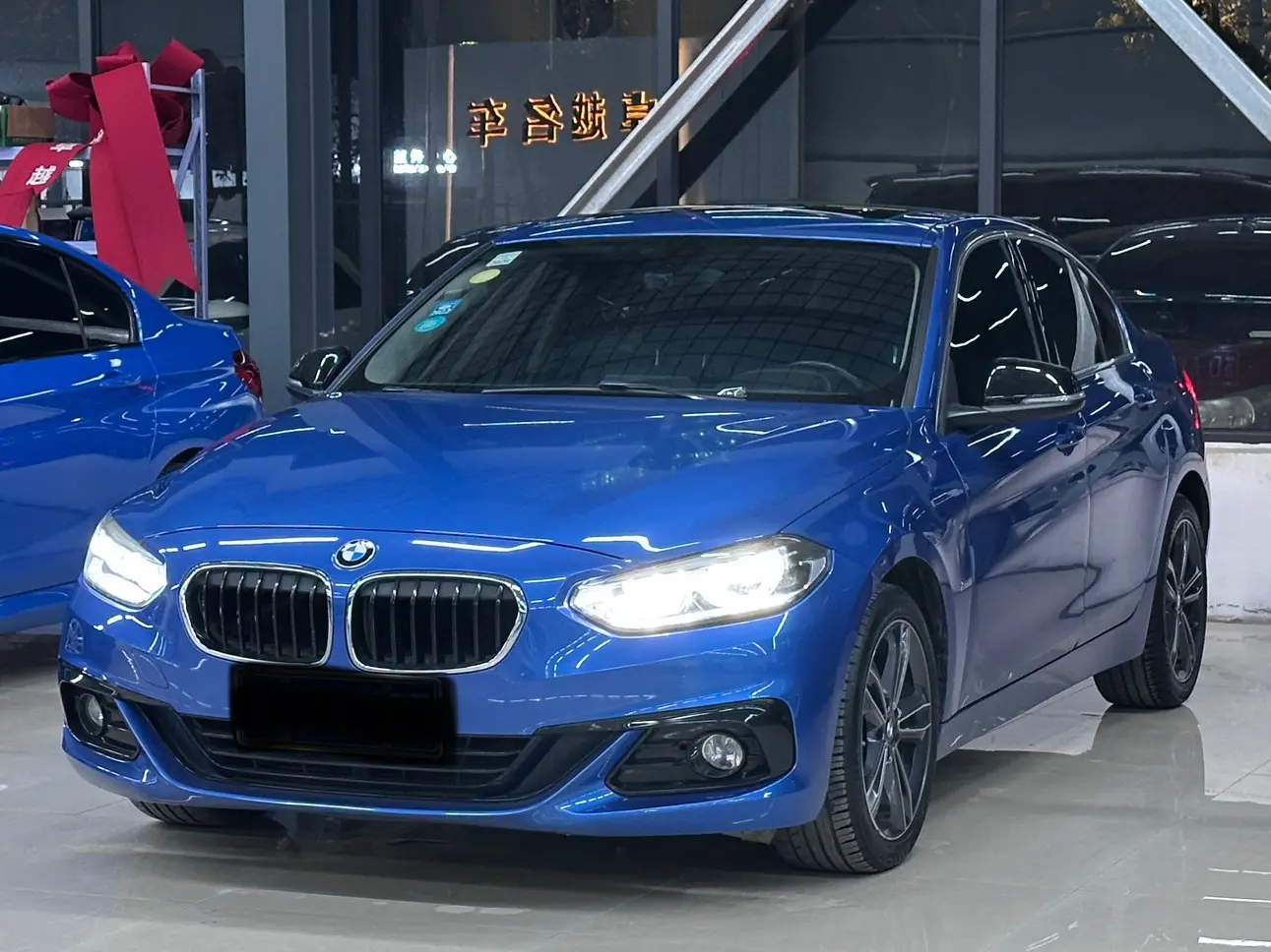 BMW 1 Series  из Китая
