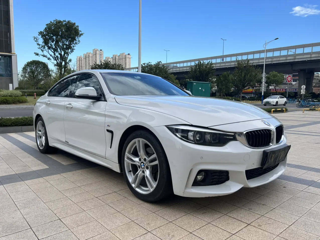 BMW 4 Series  из Китая