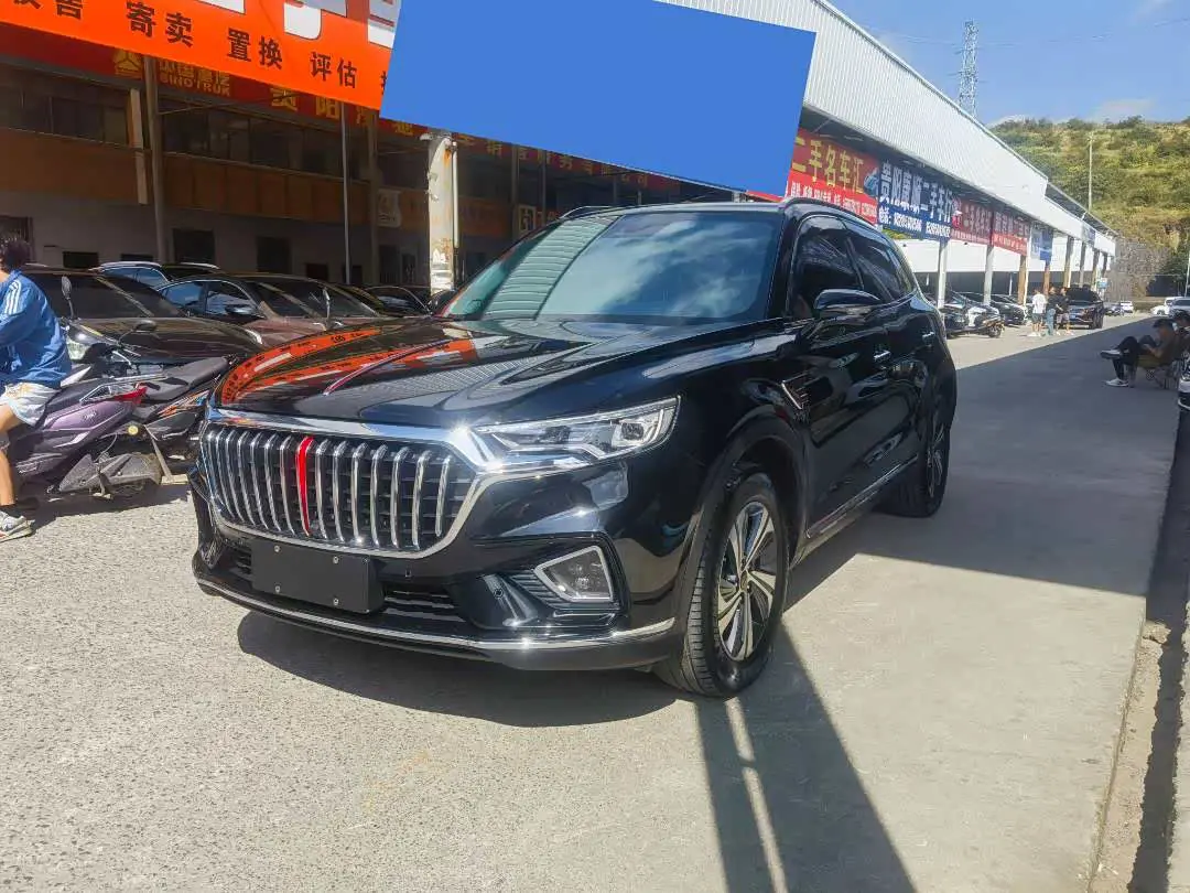 Hongqi HS5  из Китая