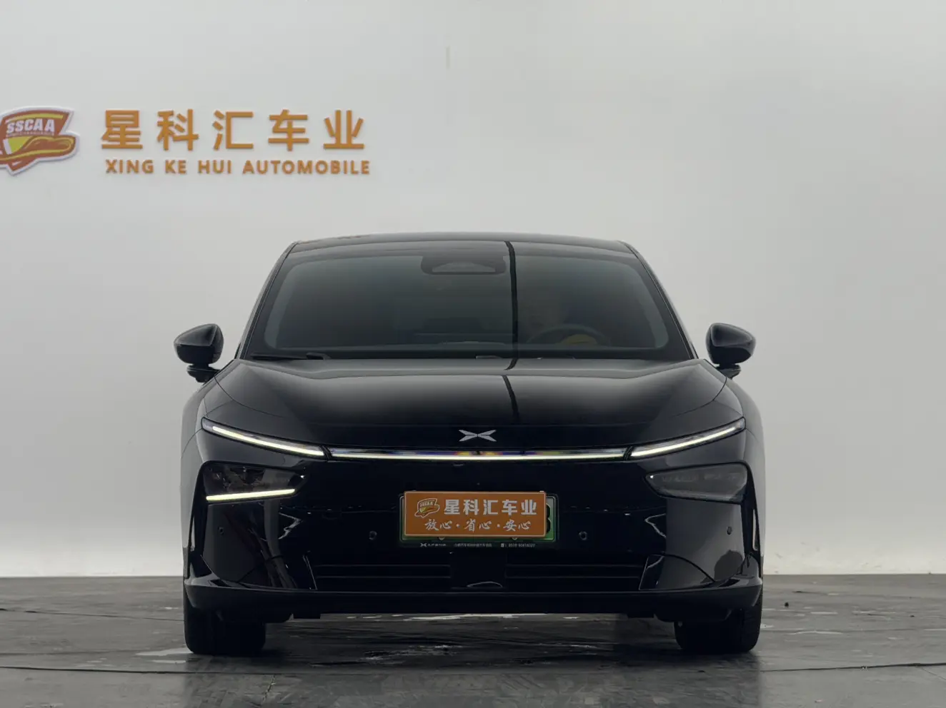 Xpeng P7+  из Китая