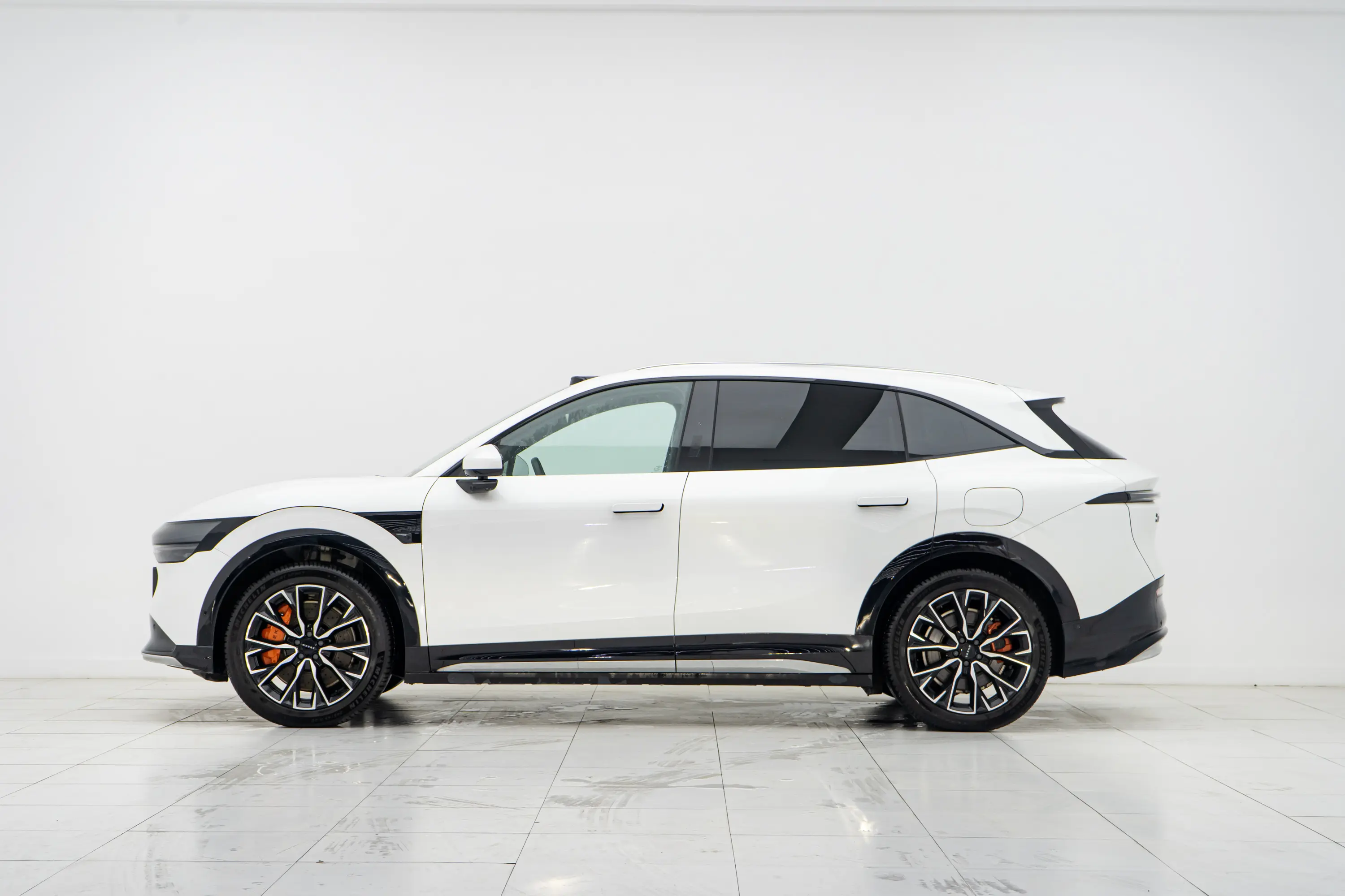 ZEEKR 7X  из Китая