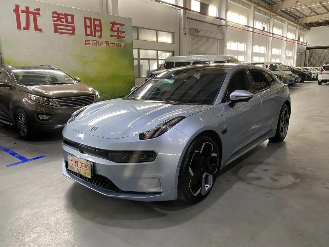 ZEEKR 001  из Китая